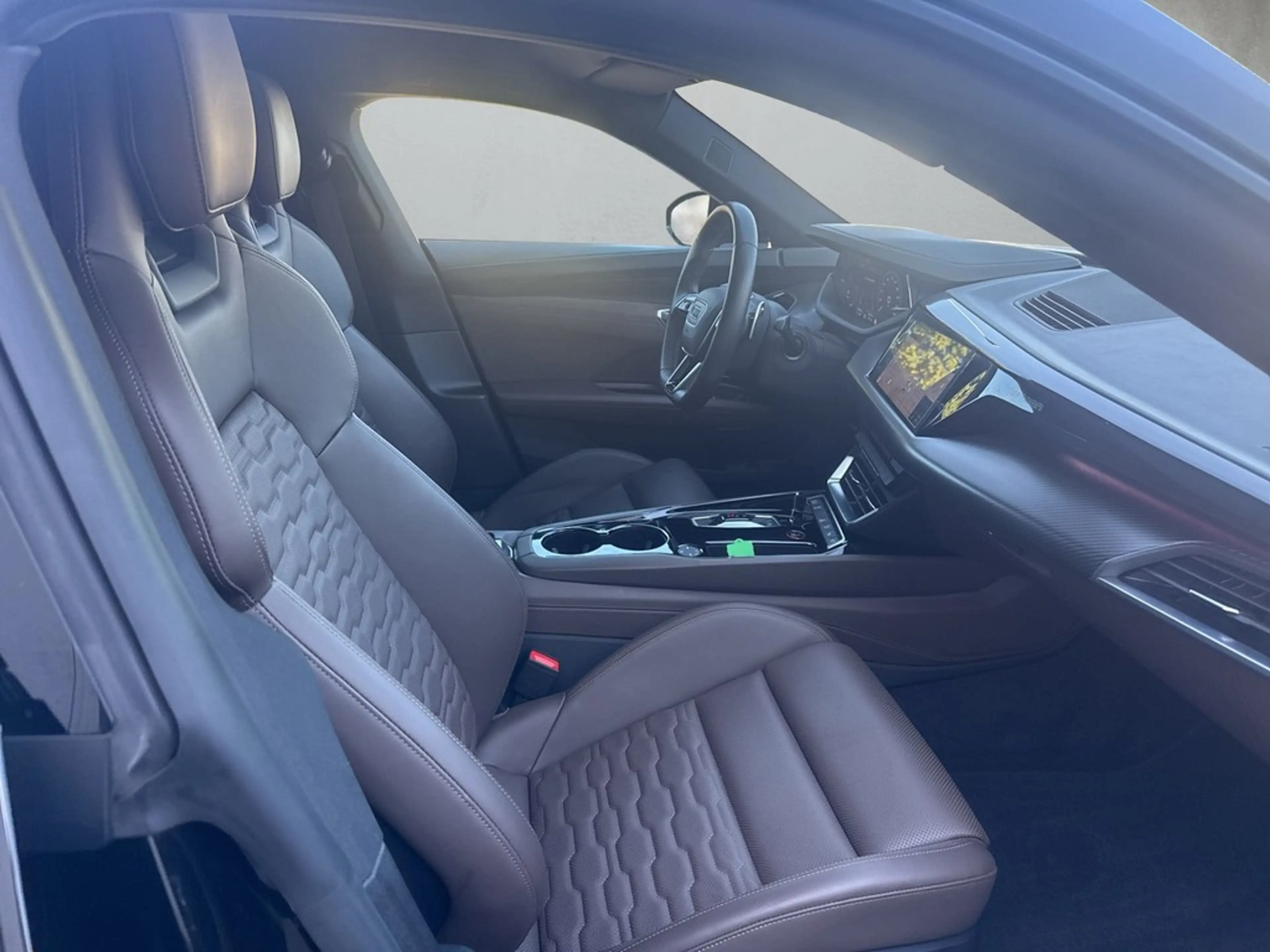 Audi e-tron GT quattro *SOH94%*Matrix*B&O*HuD* — photo 14