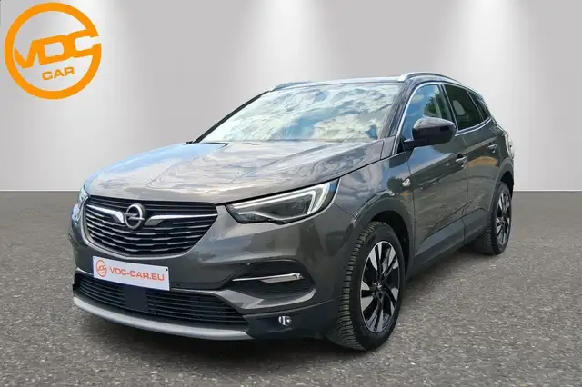 Opel Grandland X / Ultimate 1.2  130cv