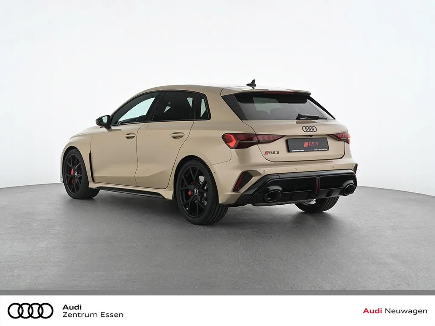 Audi RS3 SPORTBACK KERAMIK MATRIX LED NAVI PANO SONOS Béžová - 2