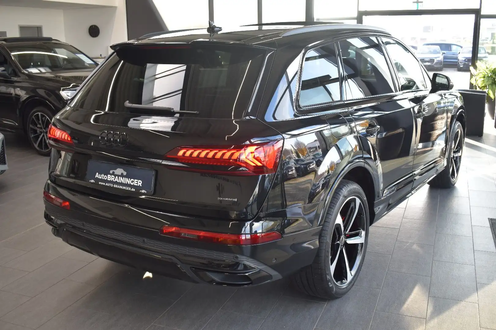Audi Q7 55TFSIe Quattro Tiptr. S Line LED~ACC~Virtual Negro - 2