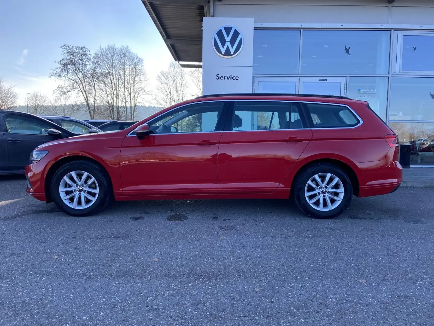 Volkswagen Passat Variant 2.0 TDI DSG Business AHK+NAVI+LED Rot - 2
