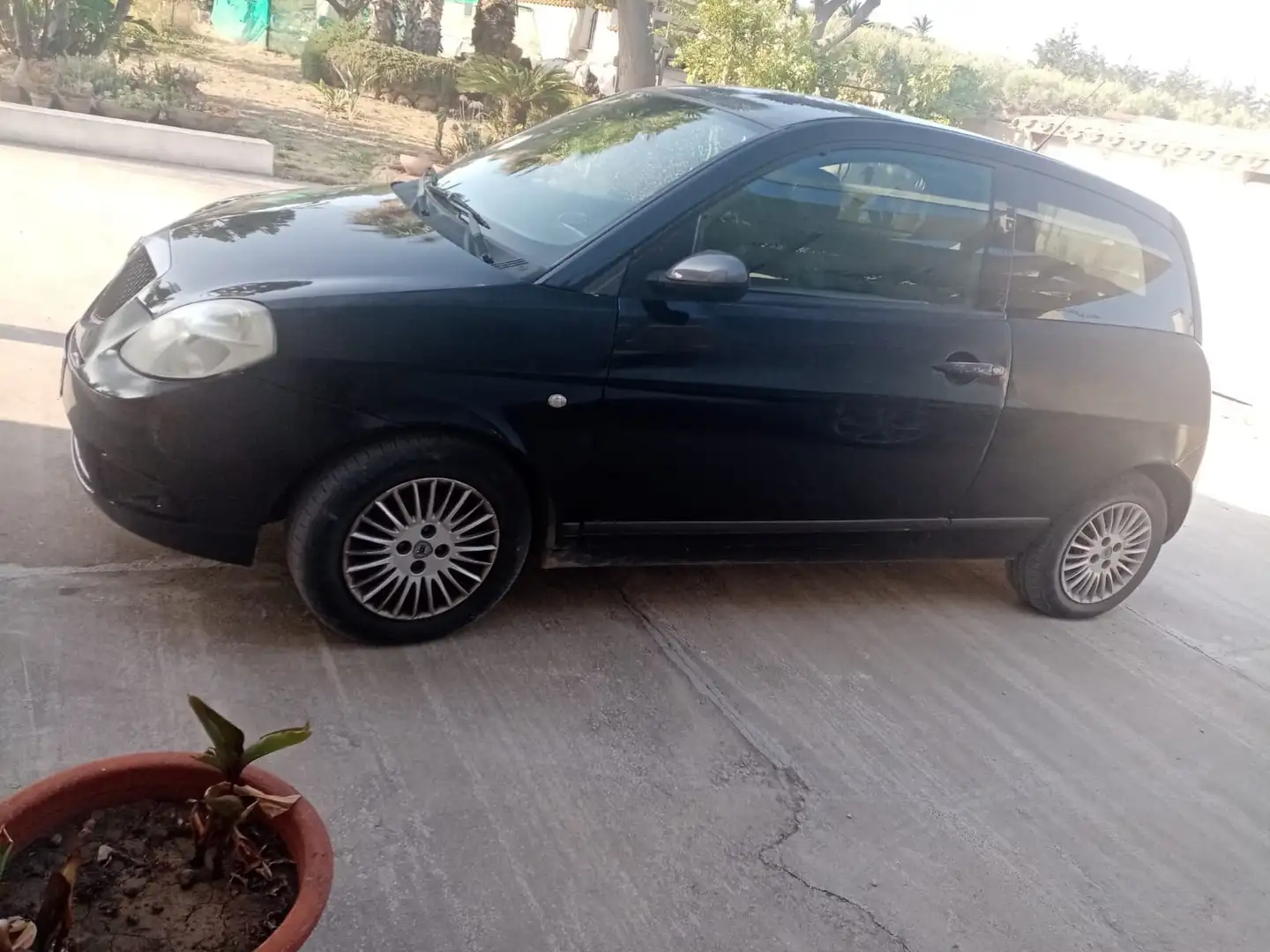 Lancia Ypsilon 1.3 mjt 16v MomoDesign (sport) dpf - 1