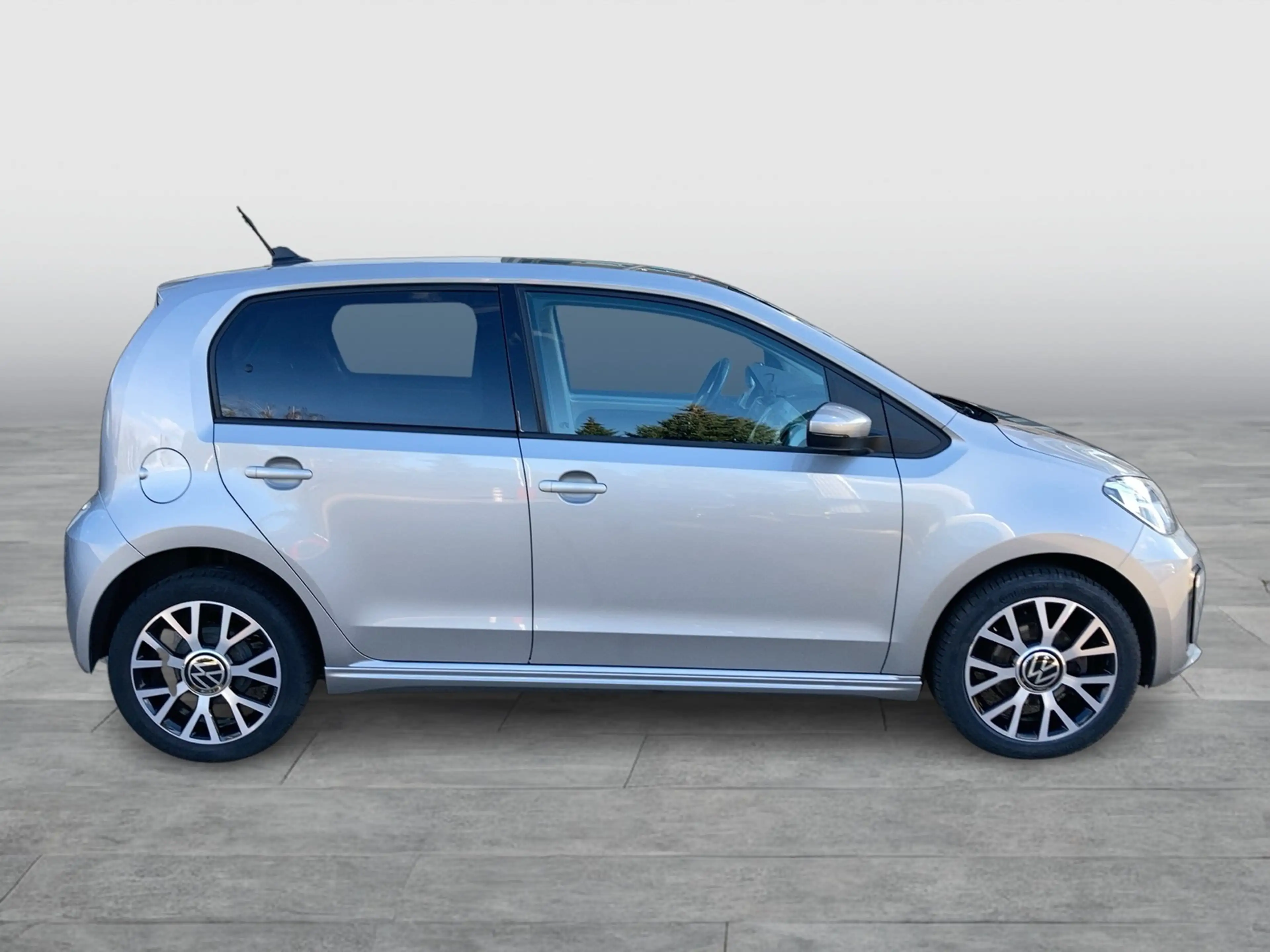 Volkswagen e-up! Style Plus RFK SH — photo 6