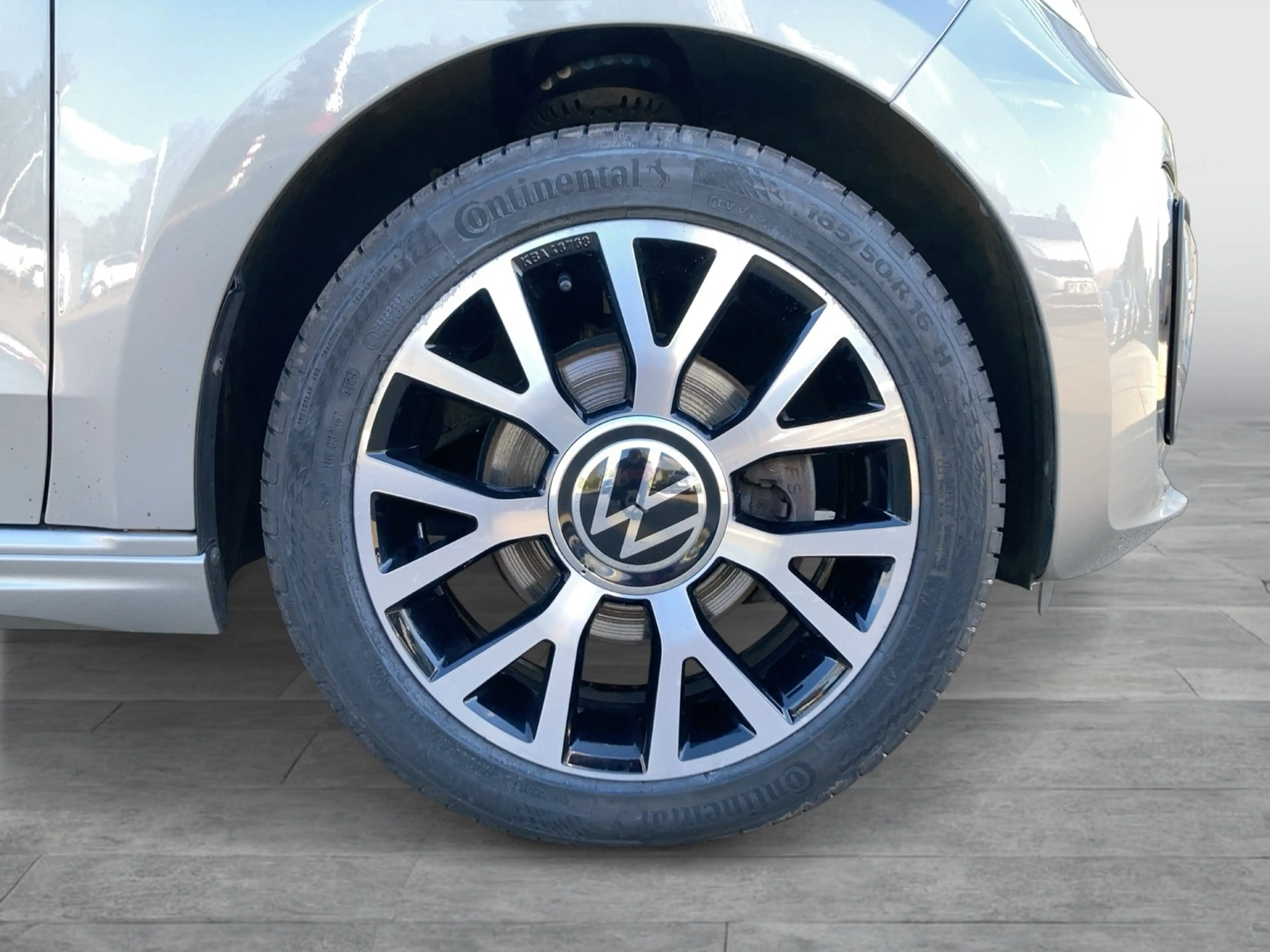 Volkswagen e-up! Style Plus RFK SH — photo 7