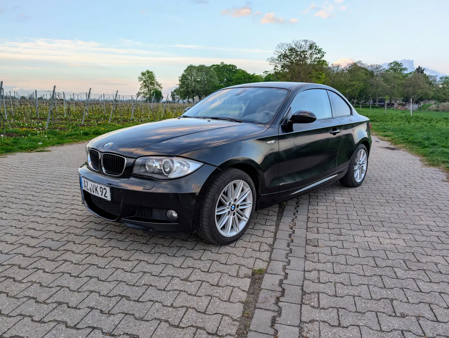 BMW 120 120d Coupe STEUERKETTE NEU KEYLESS GO Schwarz - 2