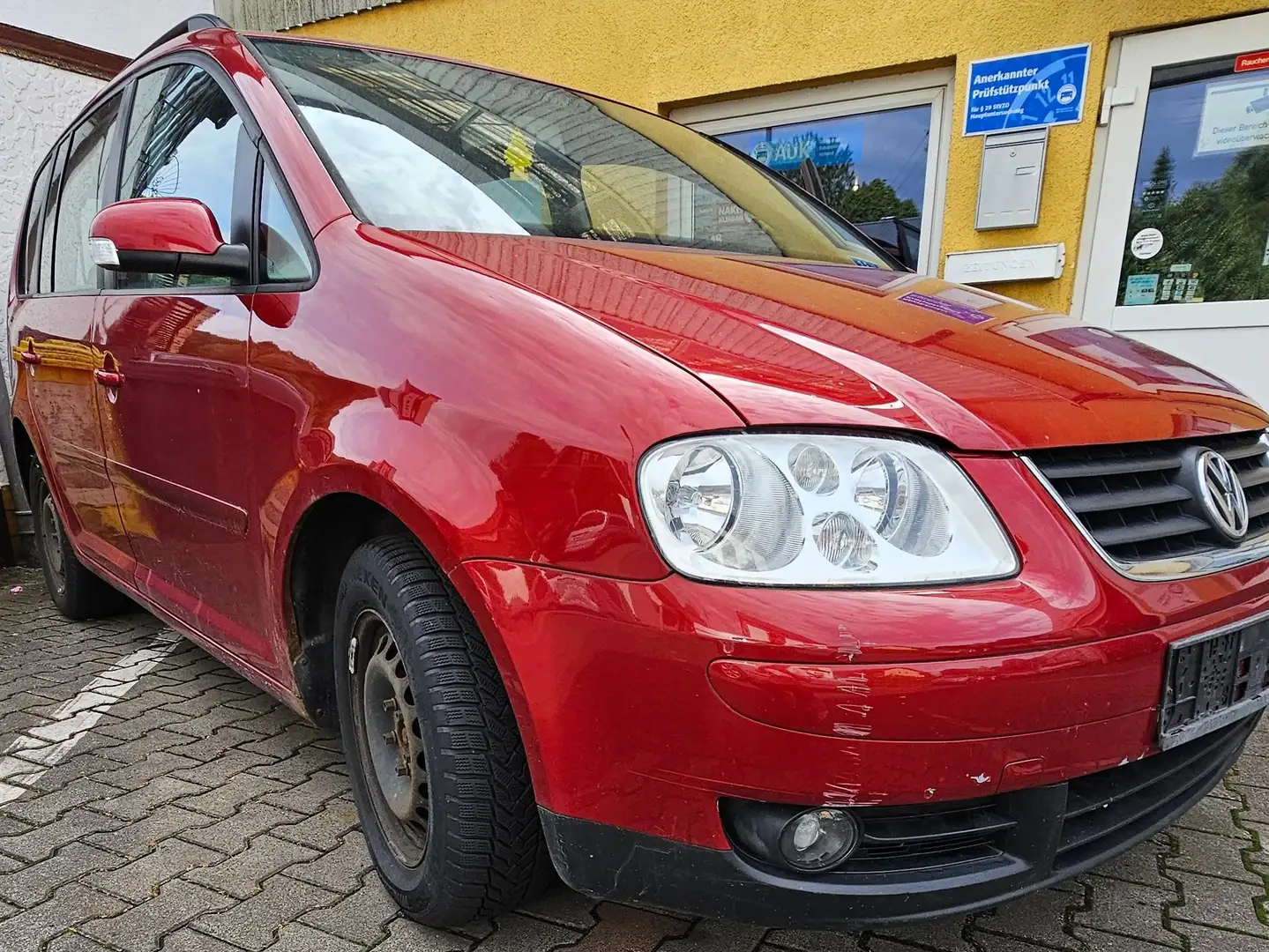 Volkswagen Touran 1.9 TDI Rosso - 1