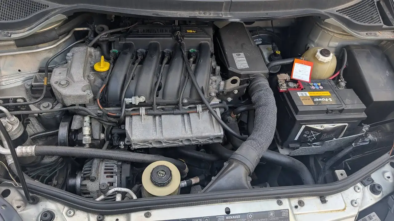 Renault Scenic 1.6 16V RT, foto 3