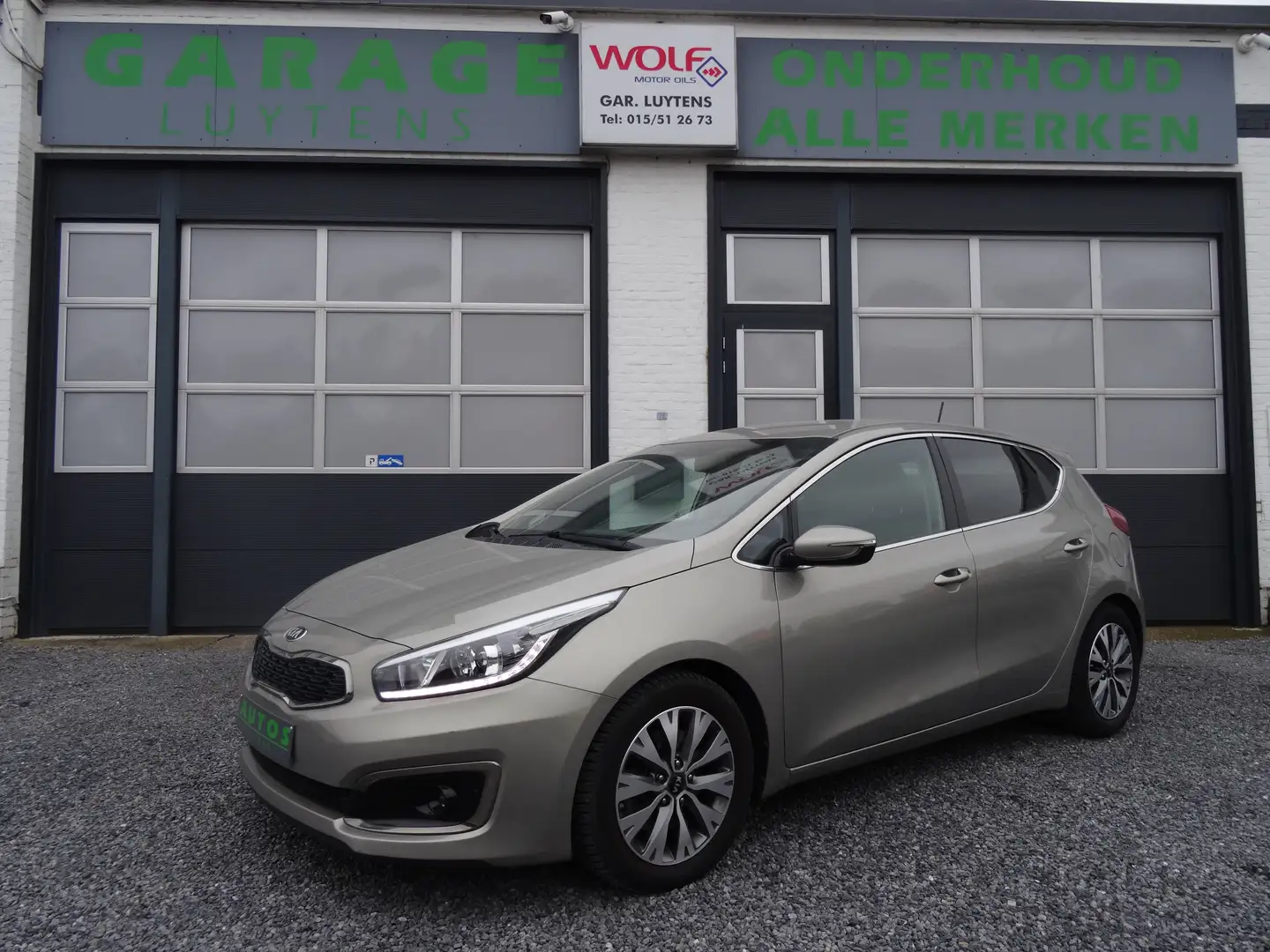 Kia Ceed / cee'd 1.0 T-GDi Mind ISG Goud - 2