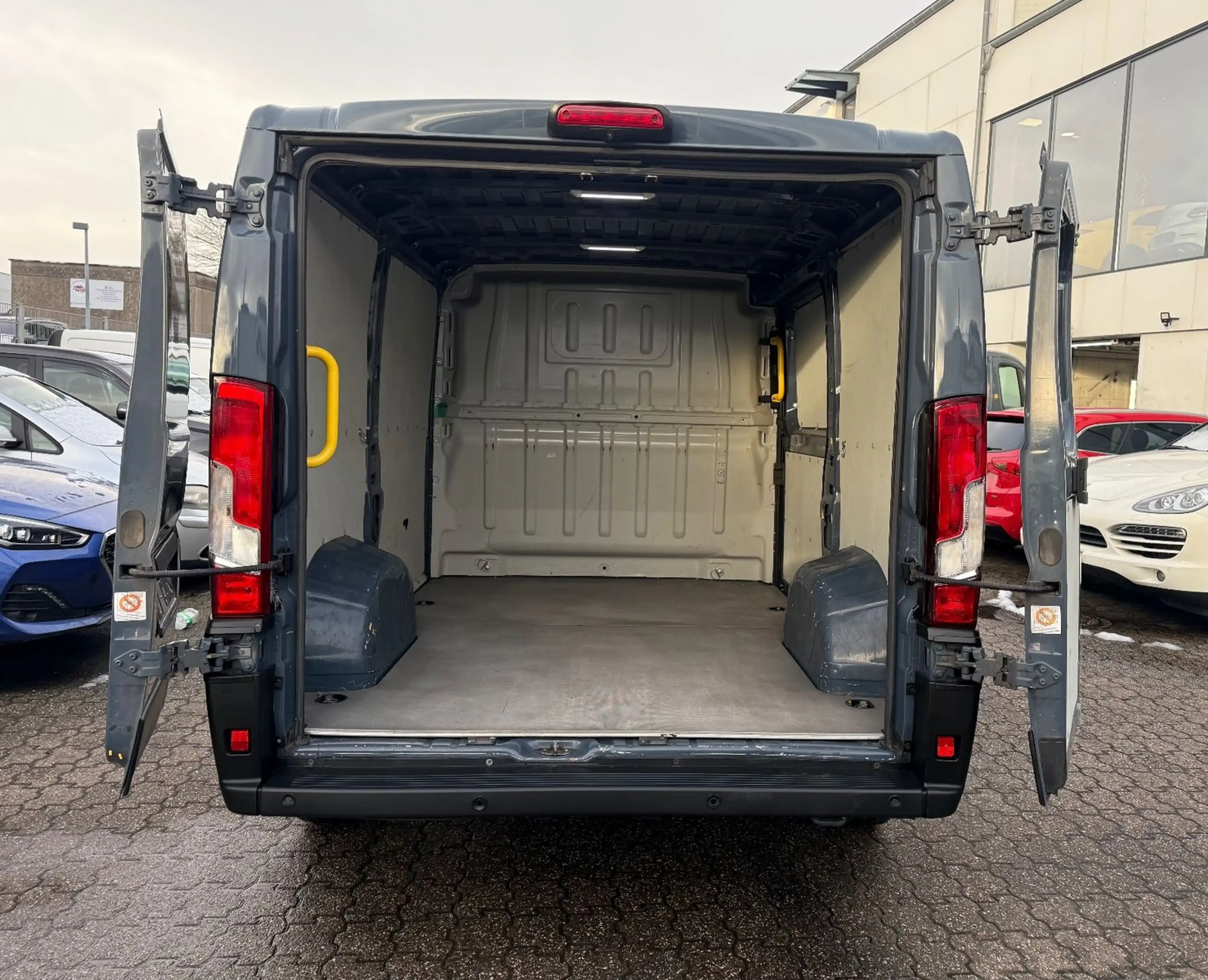 Peugeot Boxer 2.2 HDI Kasten*L1H1*KLIMA*KAMERA*Allwetter — photo 15
