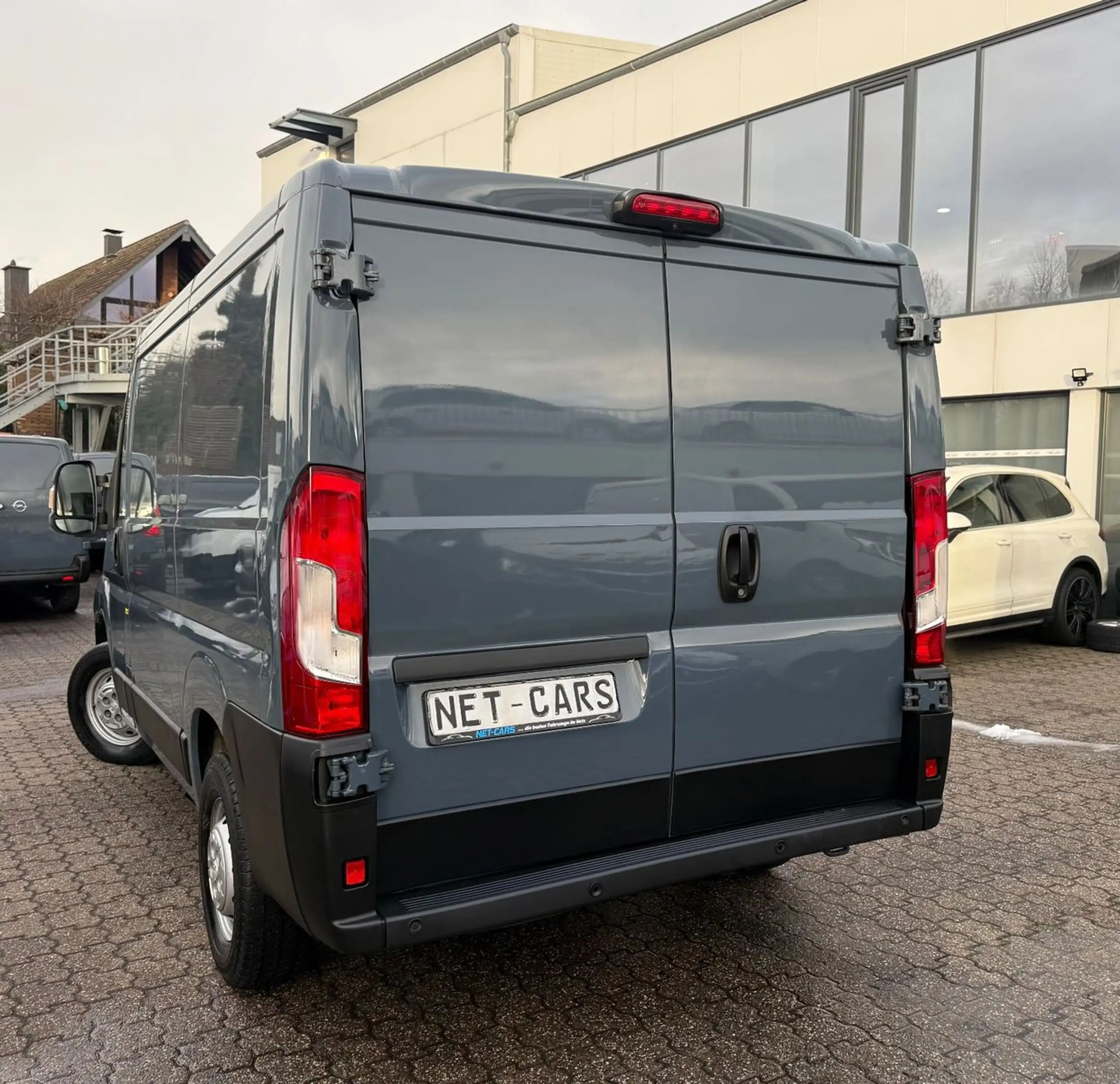 Peugeot Boxer 2.2 HDI Kasten*L1H1*KLIMA*KAMERA*Allwetter — photo 4