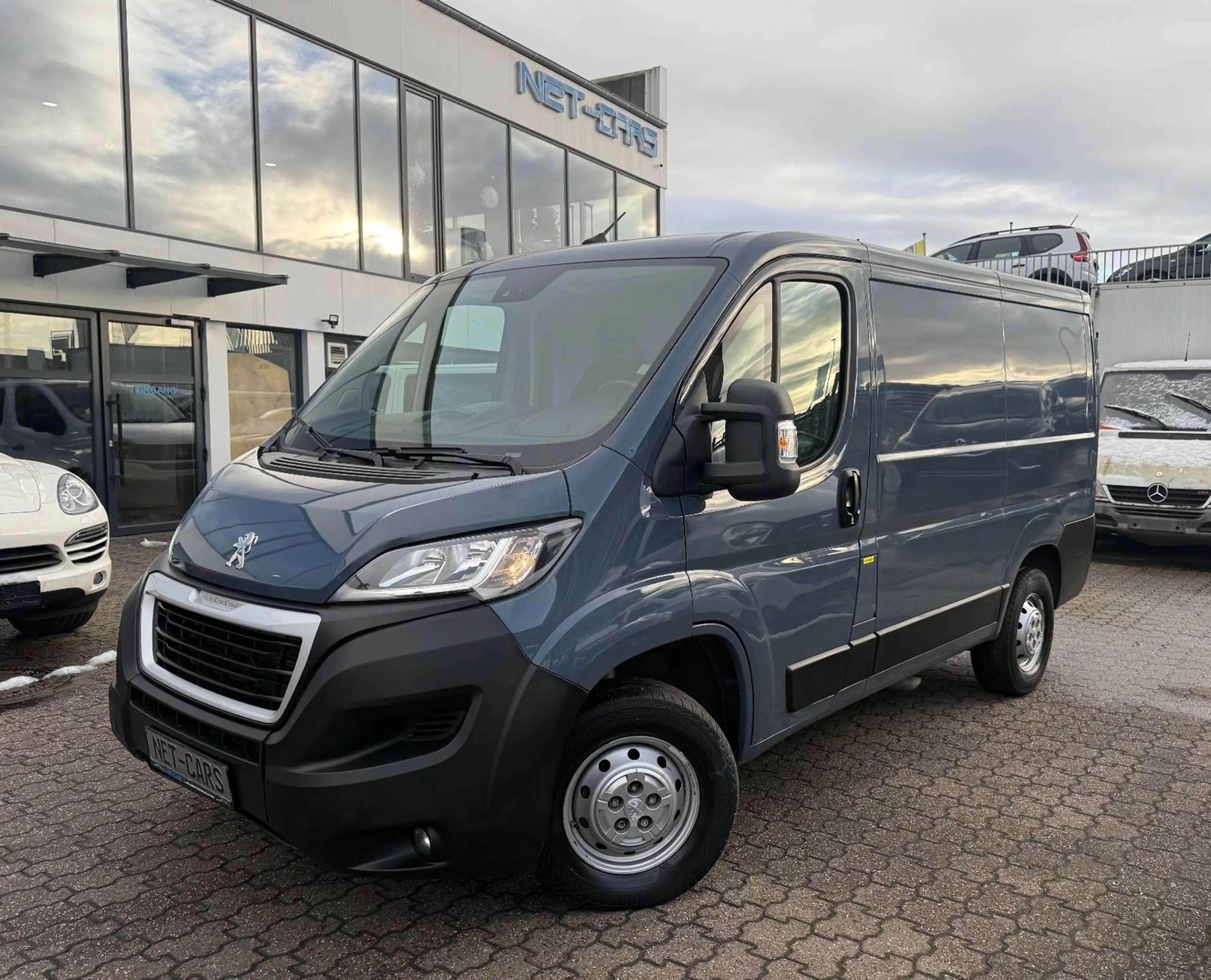 Peugeot Boxer 2.2 HDI Kasten*L1H1*KLIMA*KAMERA*Allwetter — photo 10