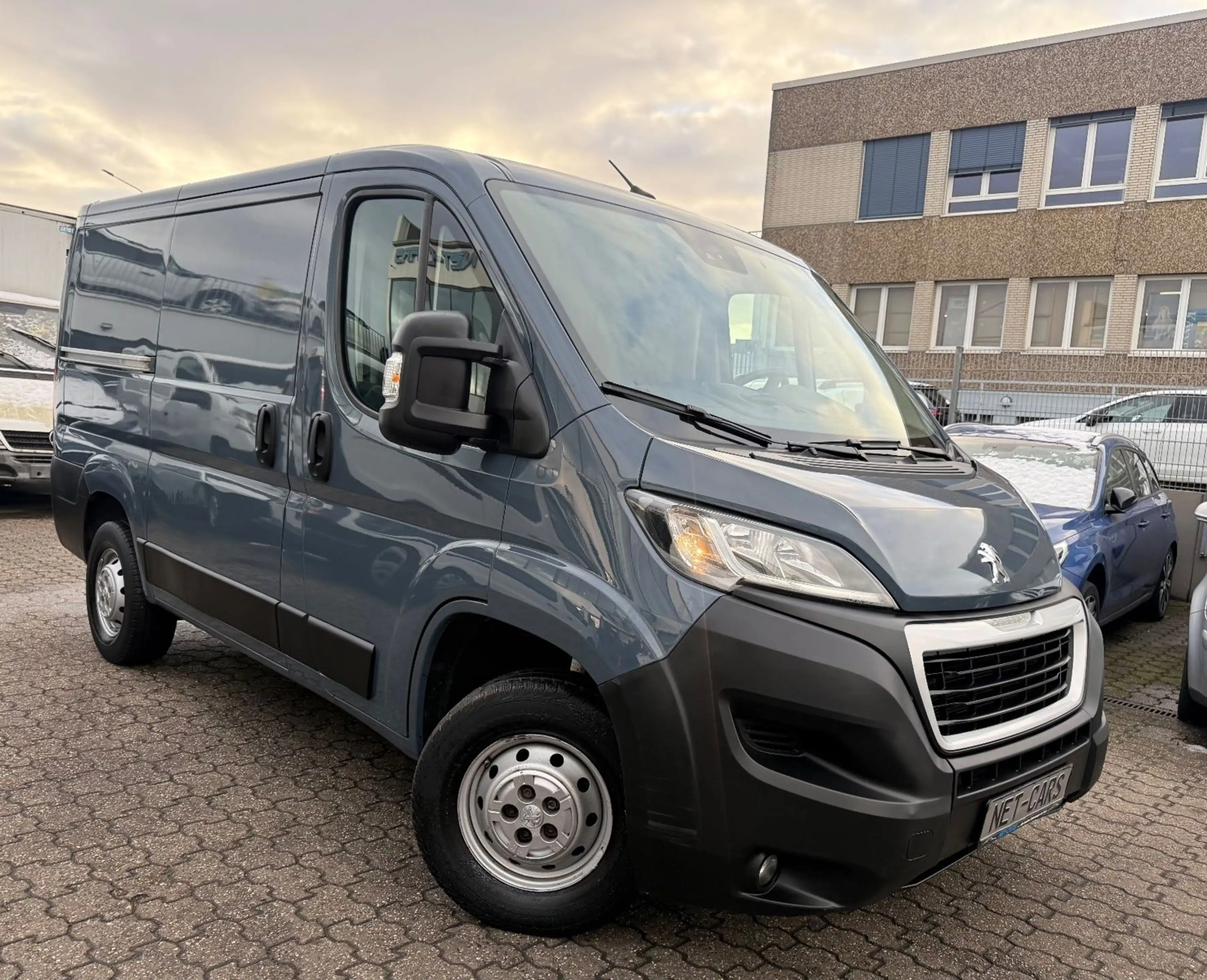 Peugeot Boxer 2.2 HDI Kasten*L1H1*KLIMA*KAMERA*Allwetter — photo 8