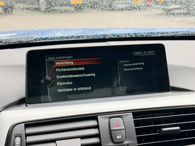 BMW 3 Series view 27