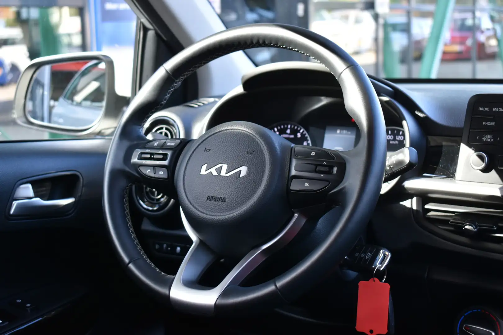 Kia Picanto 1.0 DPi DynamicLine 5-deurs 67pk | Stuur & Stoelve Blanc - 2