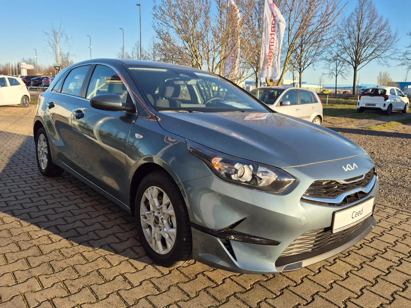Kia Ceed / cee'd 1.0 Turbo-GDi Vision Navi Rückfahrkam. Temopmat Grau - 2