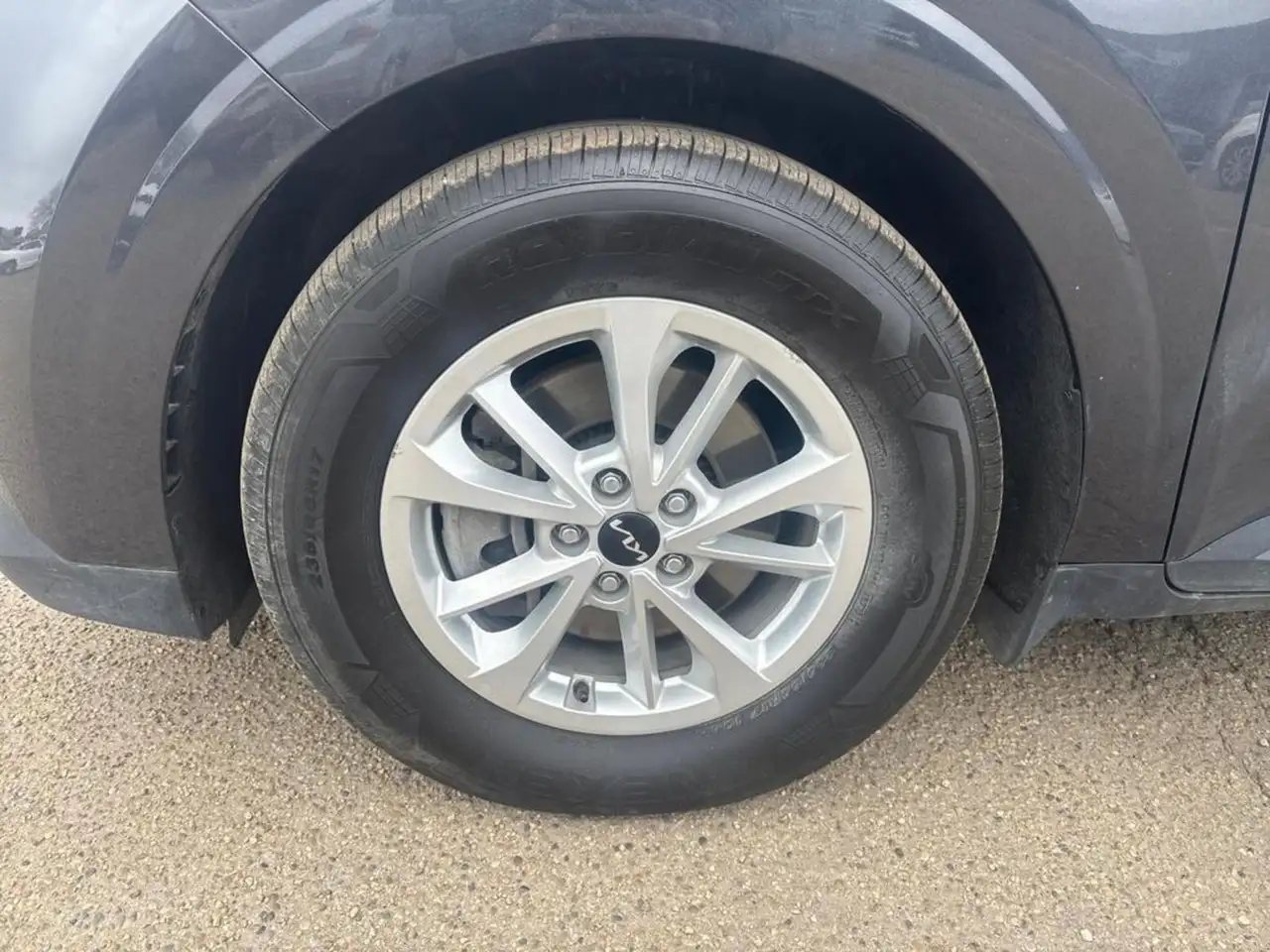Kia Carnival снимка Kia Carnival