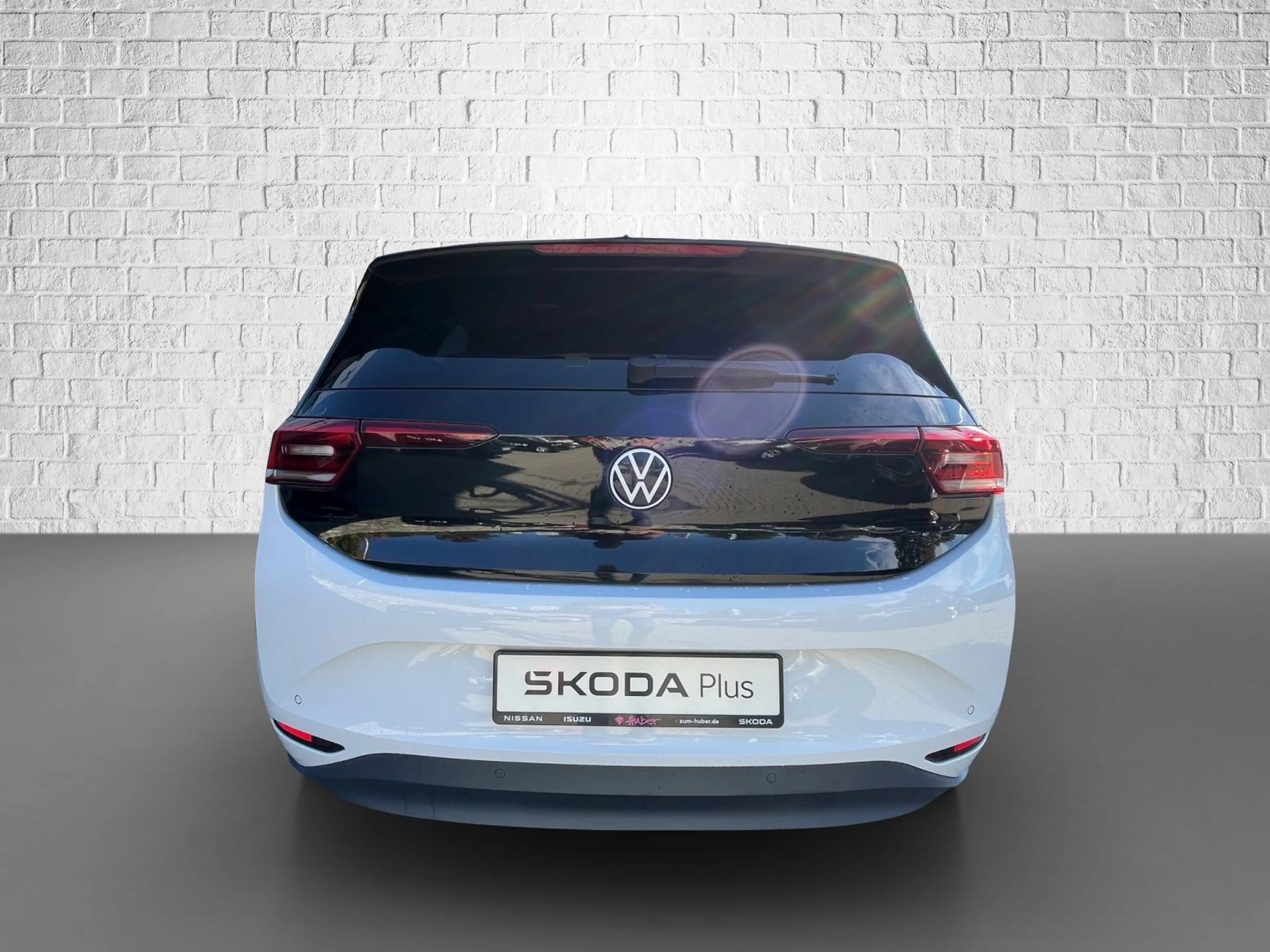 Volkswagen ID.3 Pro Performance 150 kW Tech Pano ACC 62kwh — photo 4