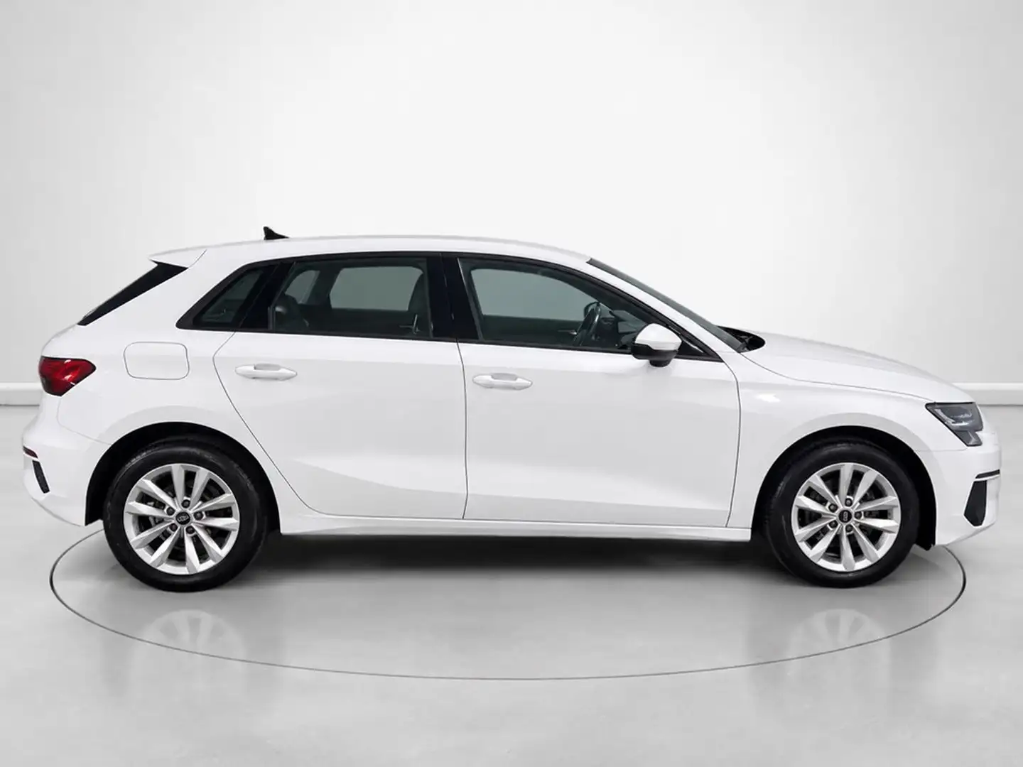 Audi A3 Sportback 30 TFSI S tronic Blanco - 2