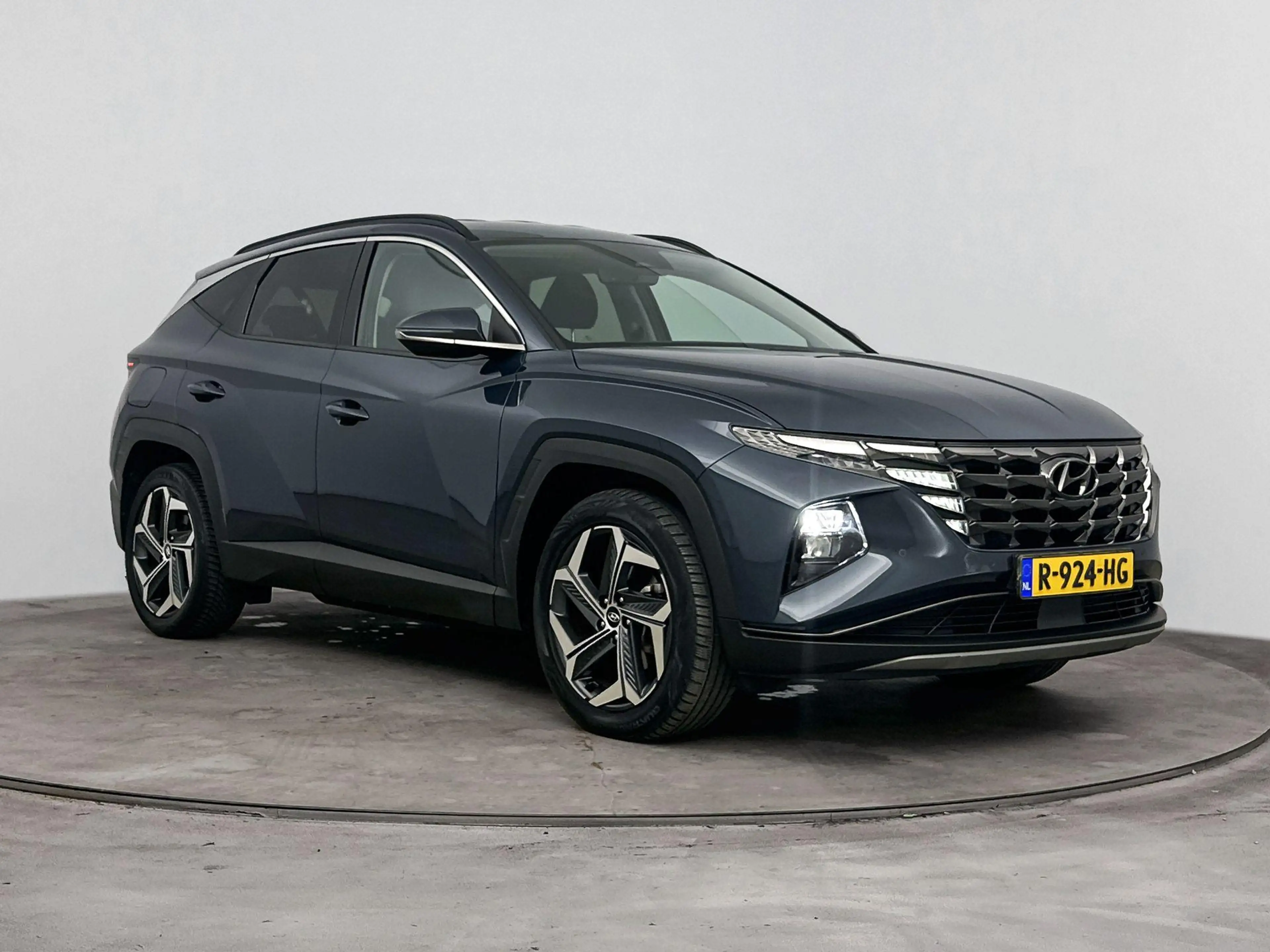 Hyundai TUCSON 1.6 T-GDI PHEV Comfort Smart 4WD | Navigatie & Car — photo 6