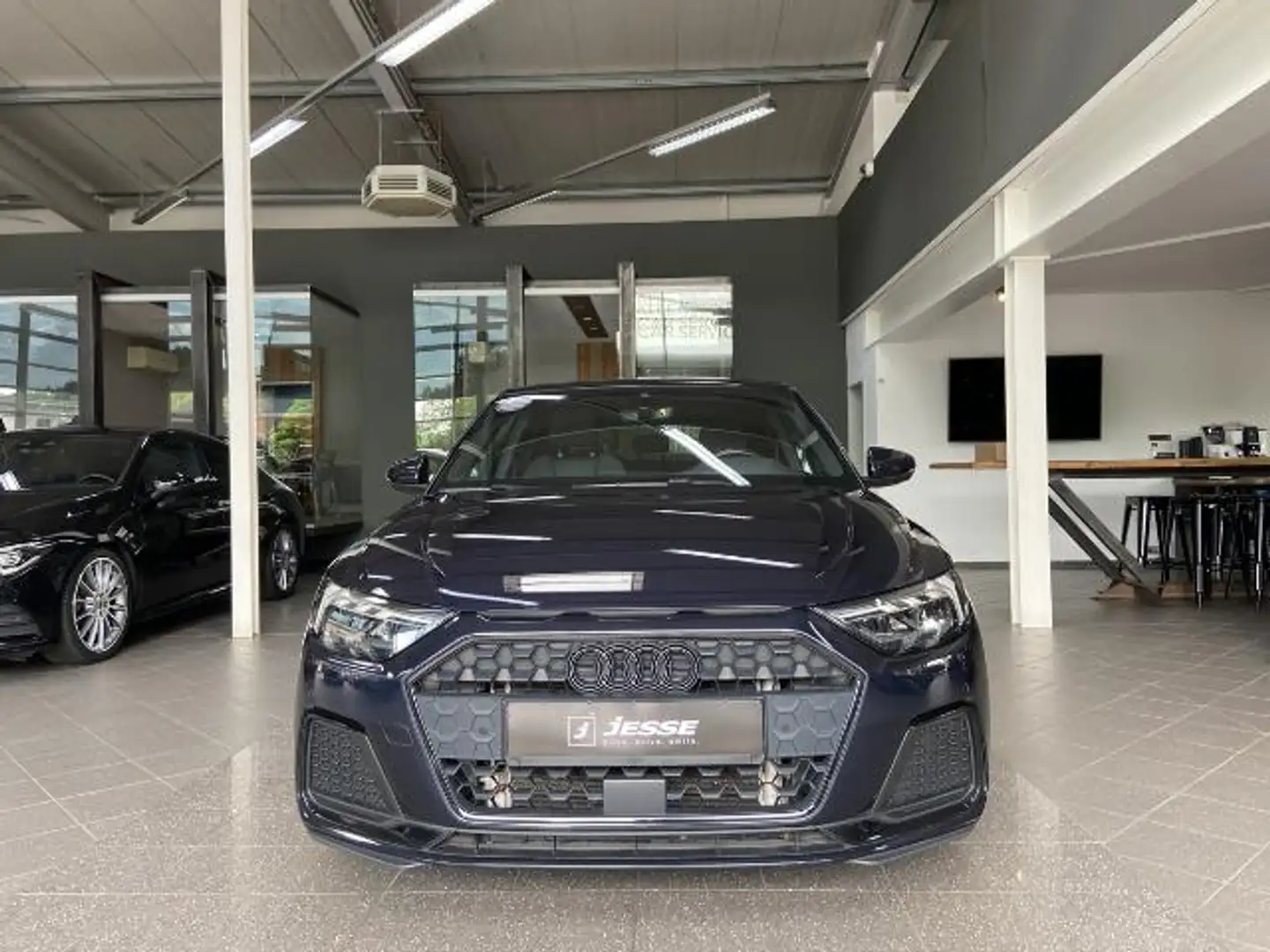Audi A1 35 TFSI SB advanced LED virtual Navi SHZ PDC Blue - 2
