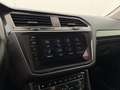 Volkswagen Tiguan 1.4 TSI ACT Highline | Automaat | Adaptive cruise Schwarz - thumbnail 8