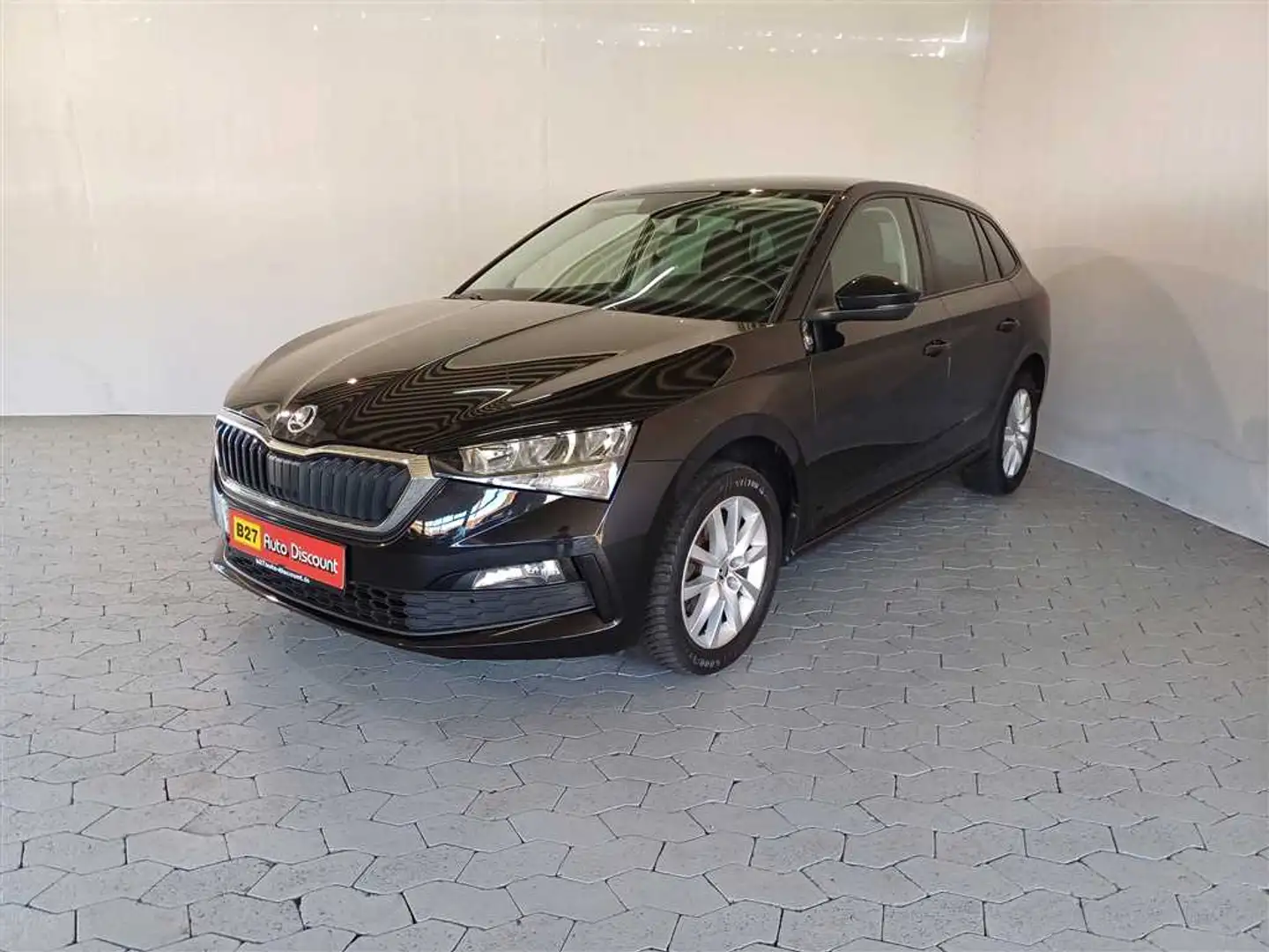 Skoda Scala 1.0 TSI Ambition LED+SHZ+PDC Schwarz - 1