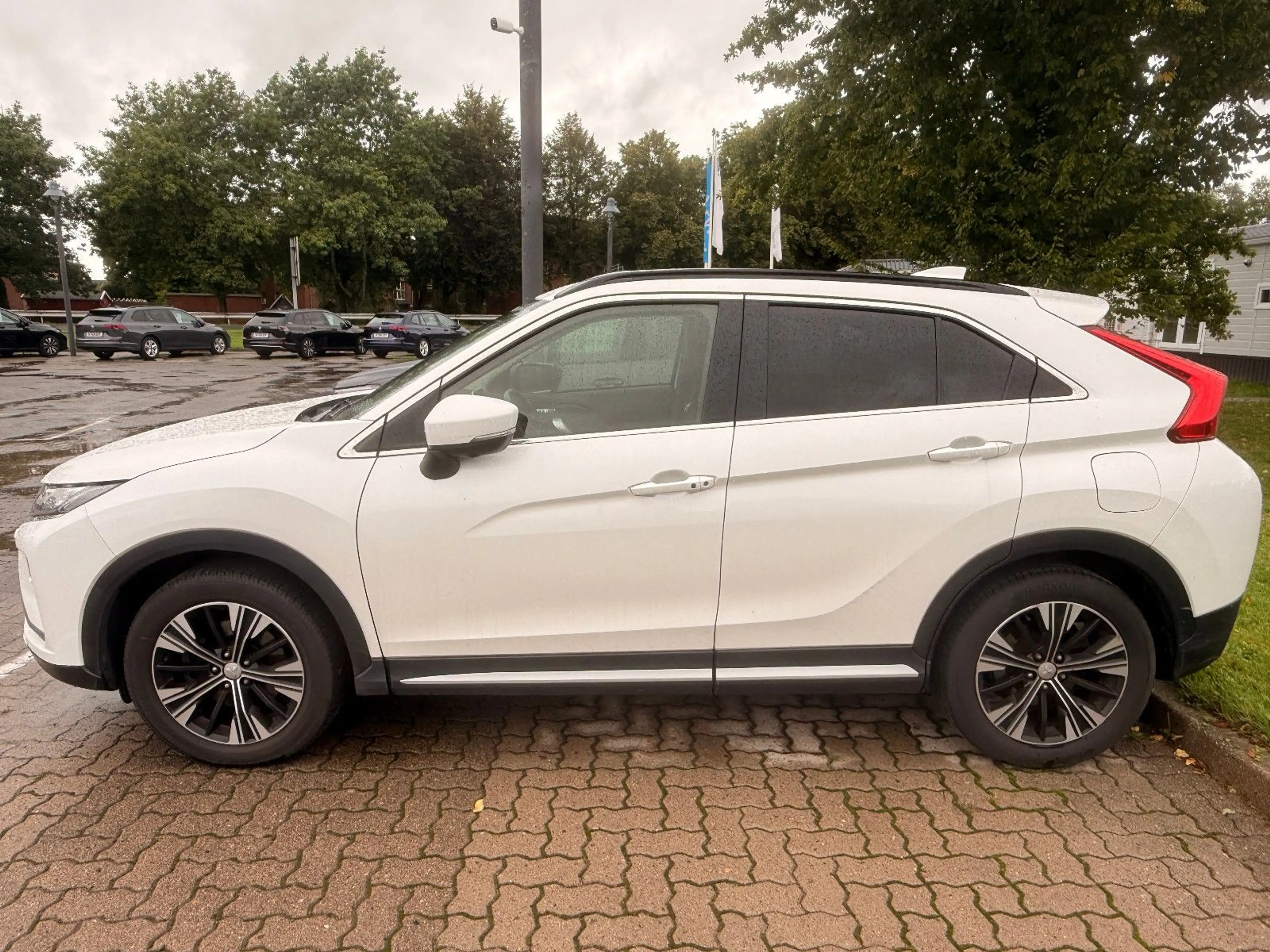 Mitsubishi Eclipse Cross Intro Edition 2WD — photo 4