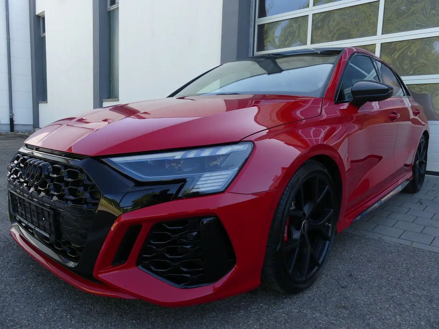 Audi RS3 Sportback RS-Sitze/Pano/B&O/Carbon/Grail/Kam Rot - 1