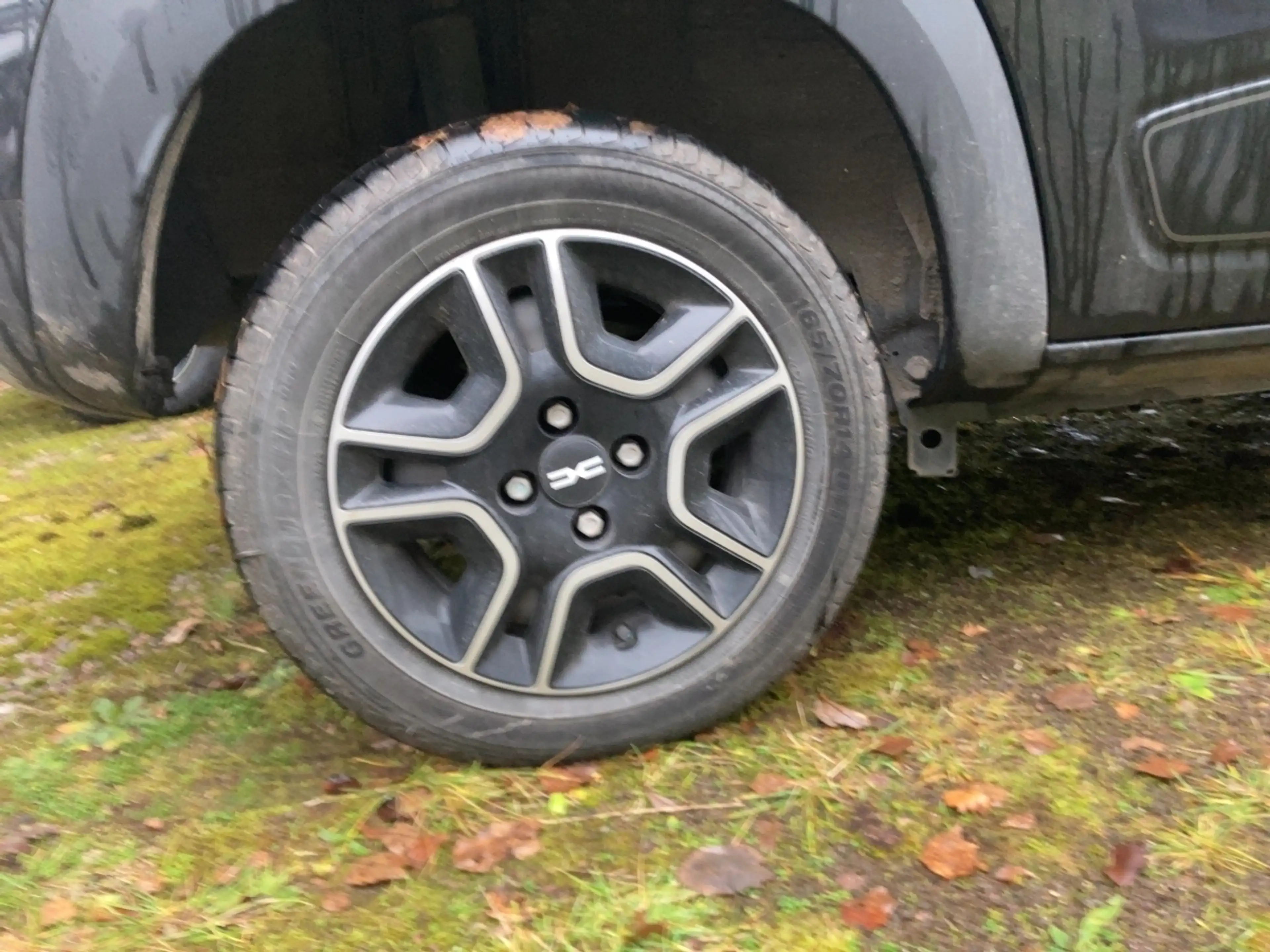Dacia Spring Essential 45 — photo 10