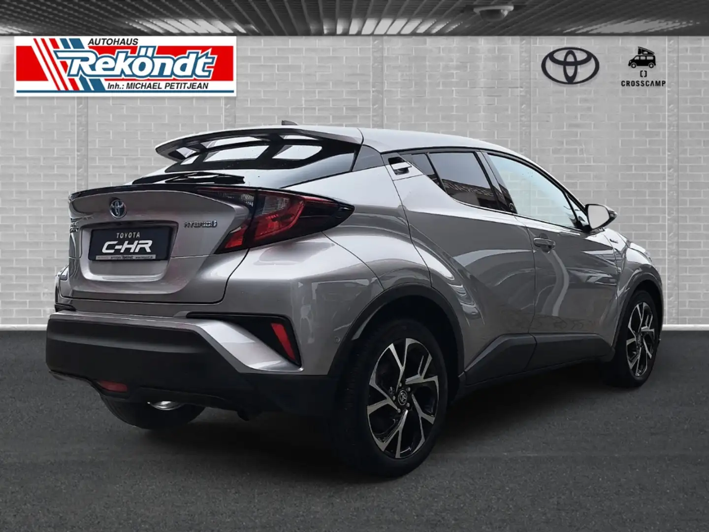 Toyota C-HR 1,8 Hybrid Team D 1.Hand,PDC,Kamera SHZ Grau - 2