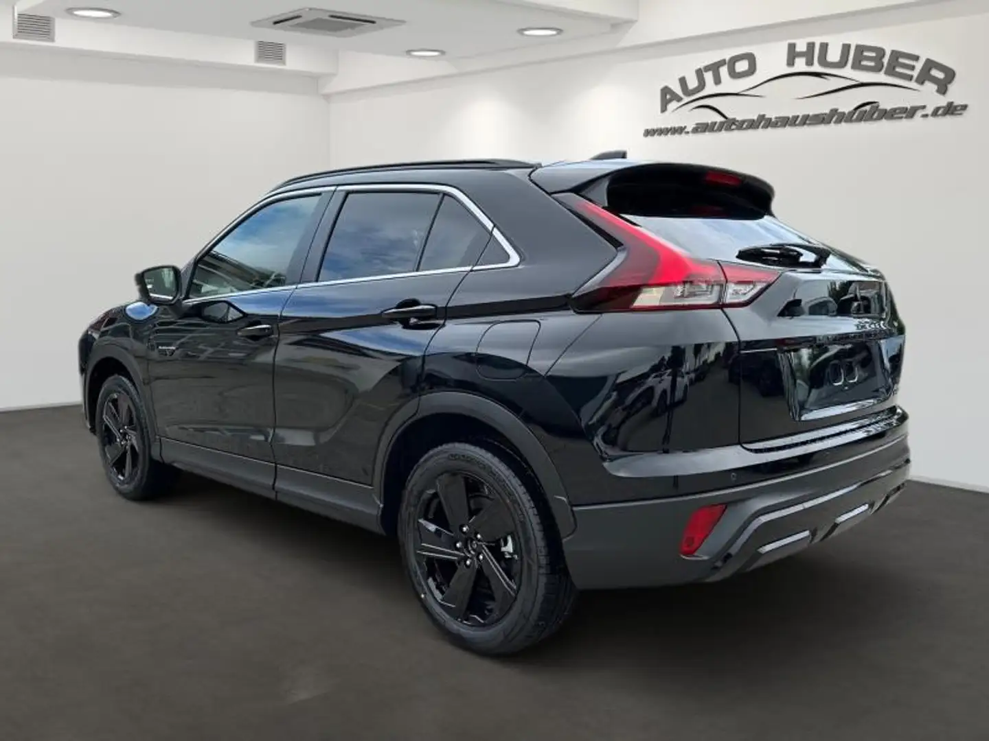 Mitsubishi Eclipse Cross PHEV Select Black 2.4 4WD LED Navi Schwarz - 2