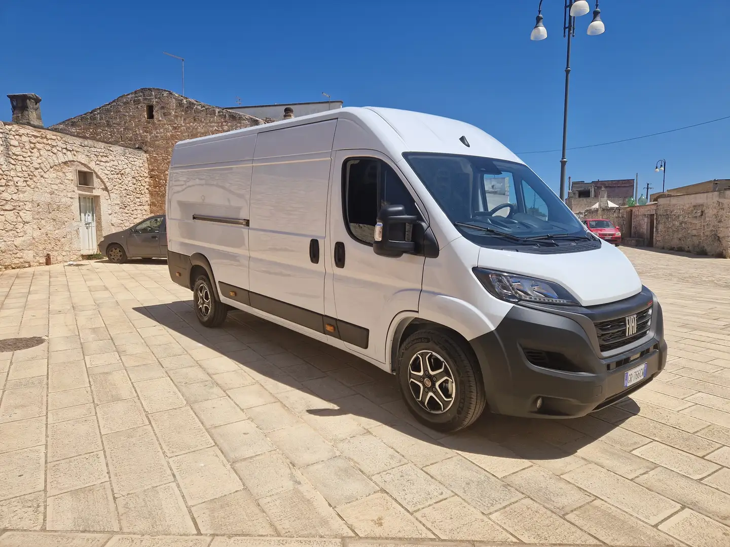 Fiat Ducato 180cv cambio autom. Km zero Wit - 2