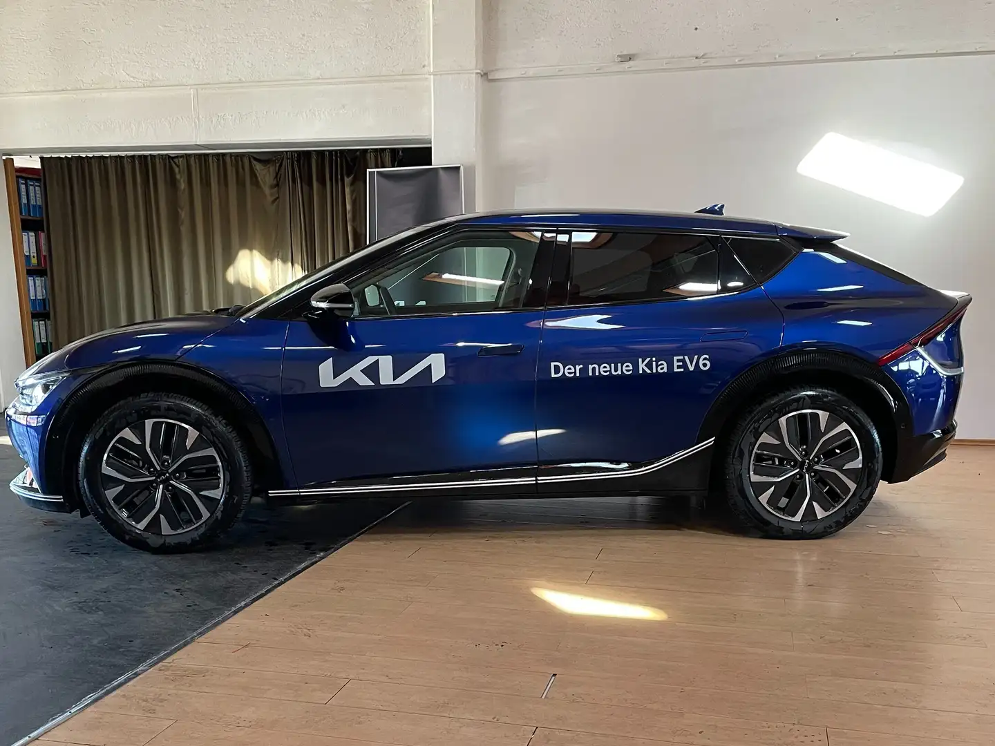 Kia EV6 4WD, Wärme, Air, Comfort, Ass+, Drive Blau - 2