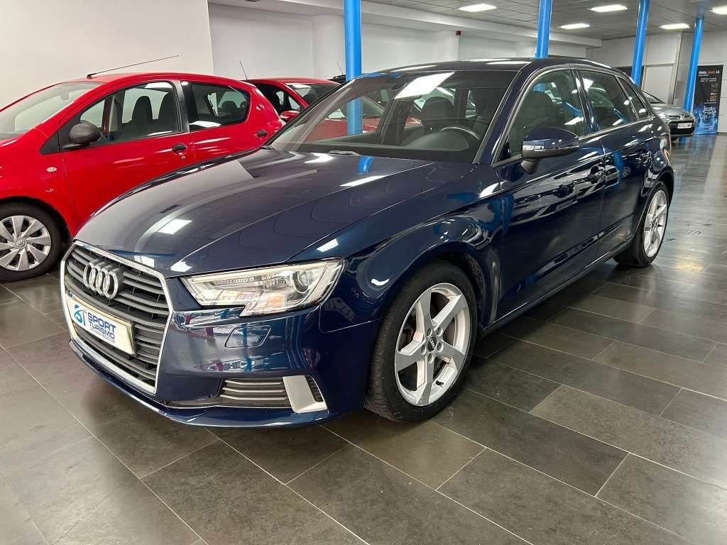 Audi A3 Sportback 1.6TDI Sport Edition 81kW - foto 1