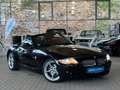 BMW Z4 Roadster 3.0i/1.VB/SCHECK/M-FW/SPL/XEN/NAVI-P Schwarz - thumbnail 3