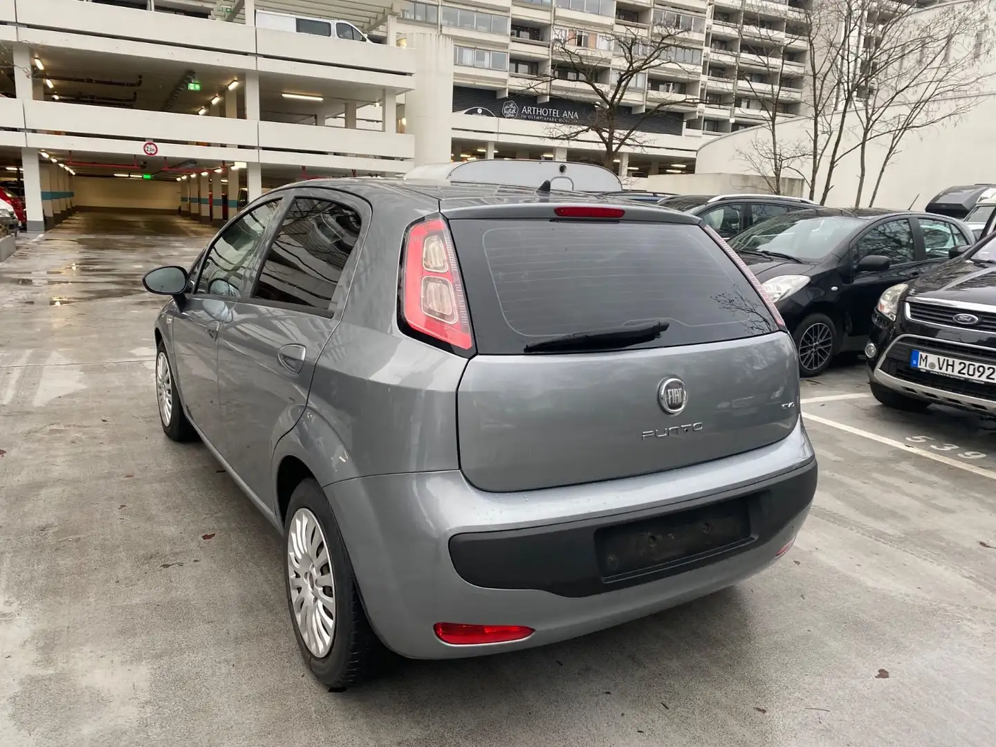 Fiat Punto 1.4 8V Euro 5 Start&Stop Klima 01708044052 Gris - 2