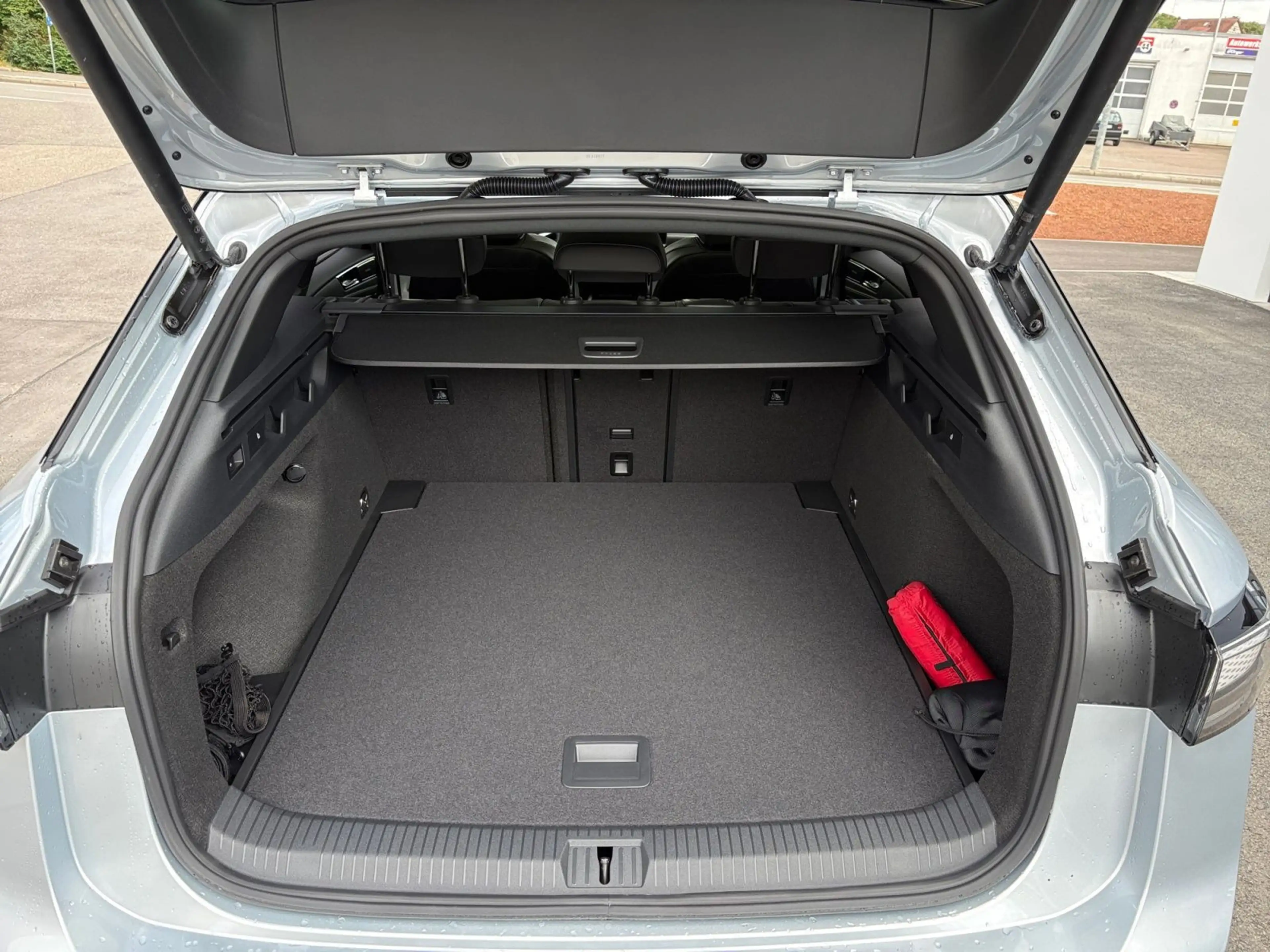 Volkswagen ID.7 Pro S AHK Navi LED Pano "Black Style — photo 15