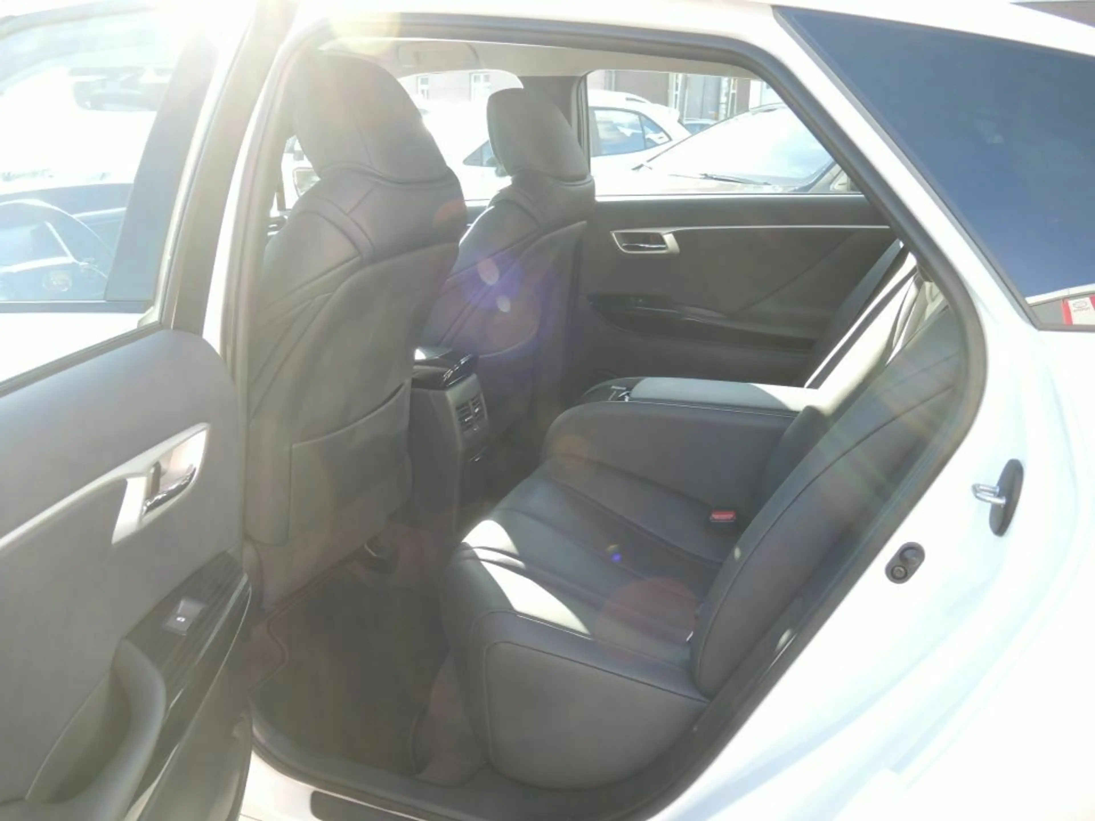 Toyota Mirai WASSERSTOFF NAV+LED+LEDER+CAM+JBL — photo 7