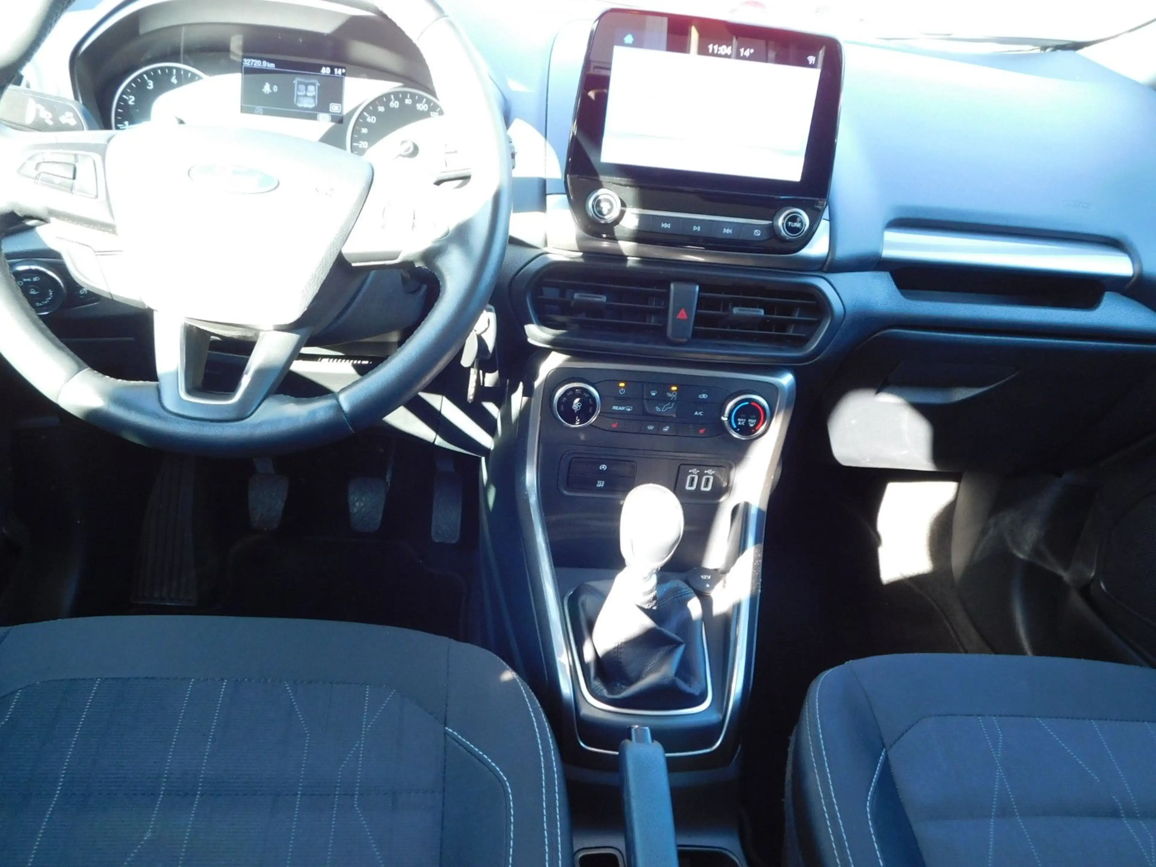 Ford EcoSport Trend Winter-Paket/AHK — photo 12