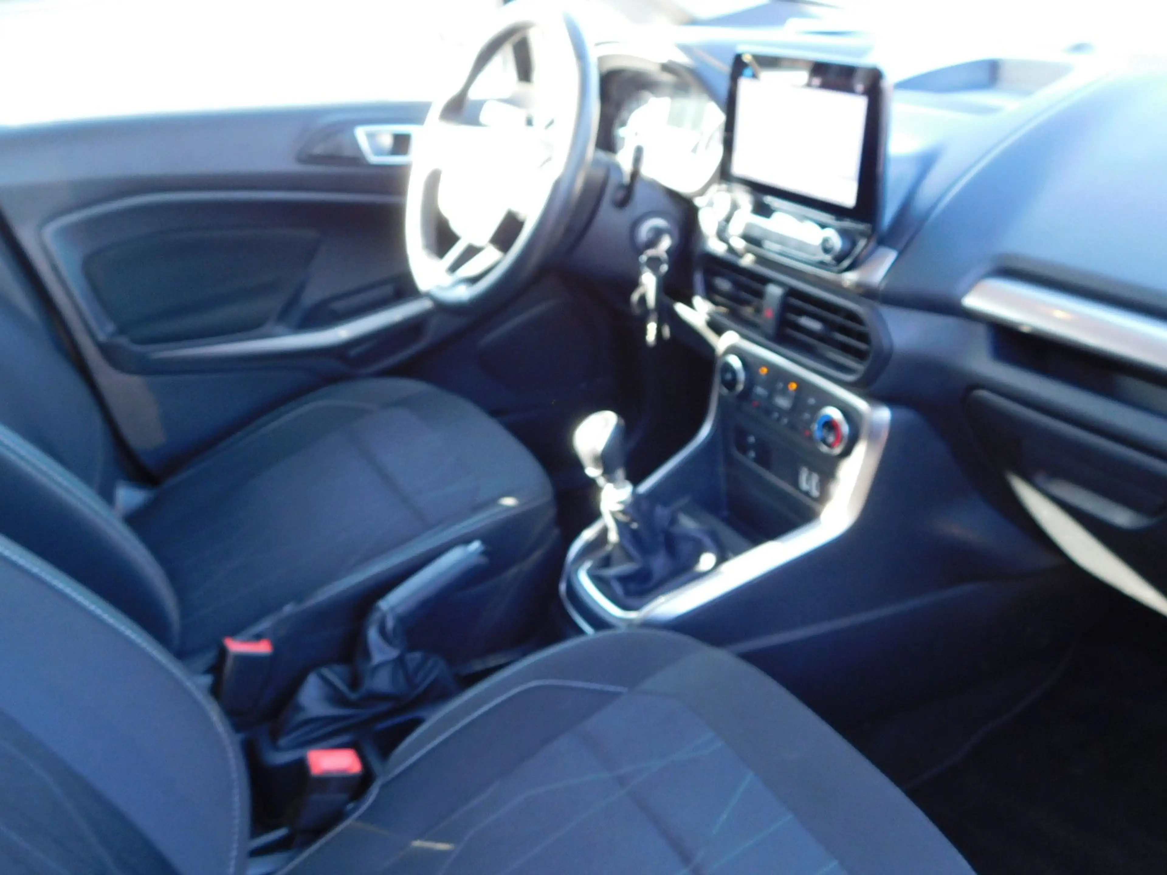 Ford EcoSport Trend Winter-Paket/AHK — photo 14
