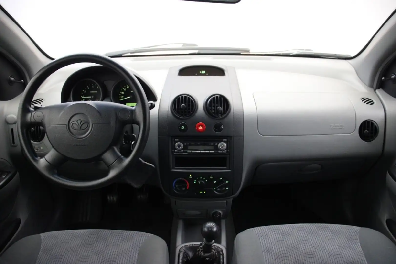 Daewoo Kalos 1.4 Spirit - Airco, NAP Grau - 2
