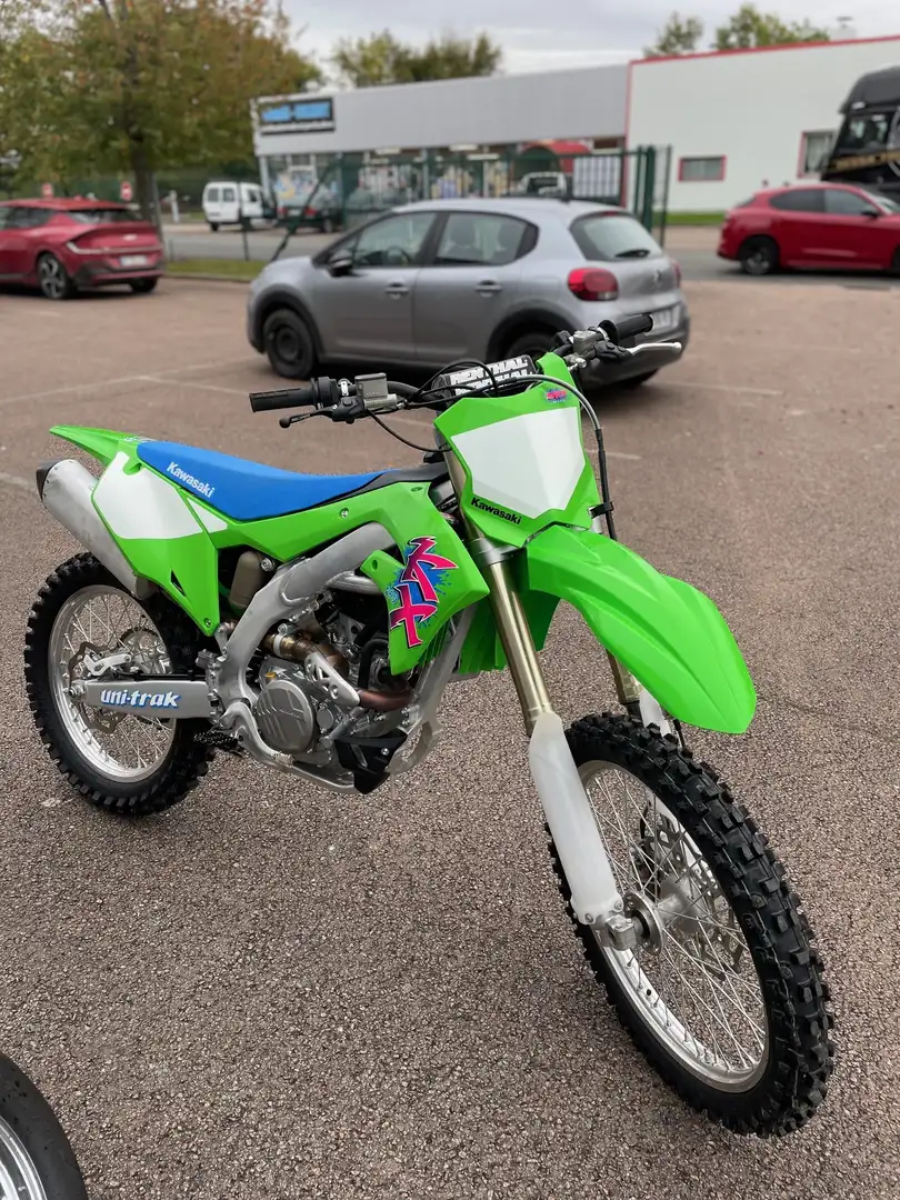 Kawasaki Verde - 2
