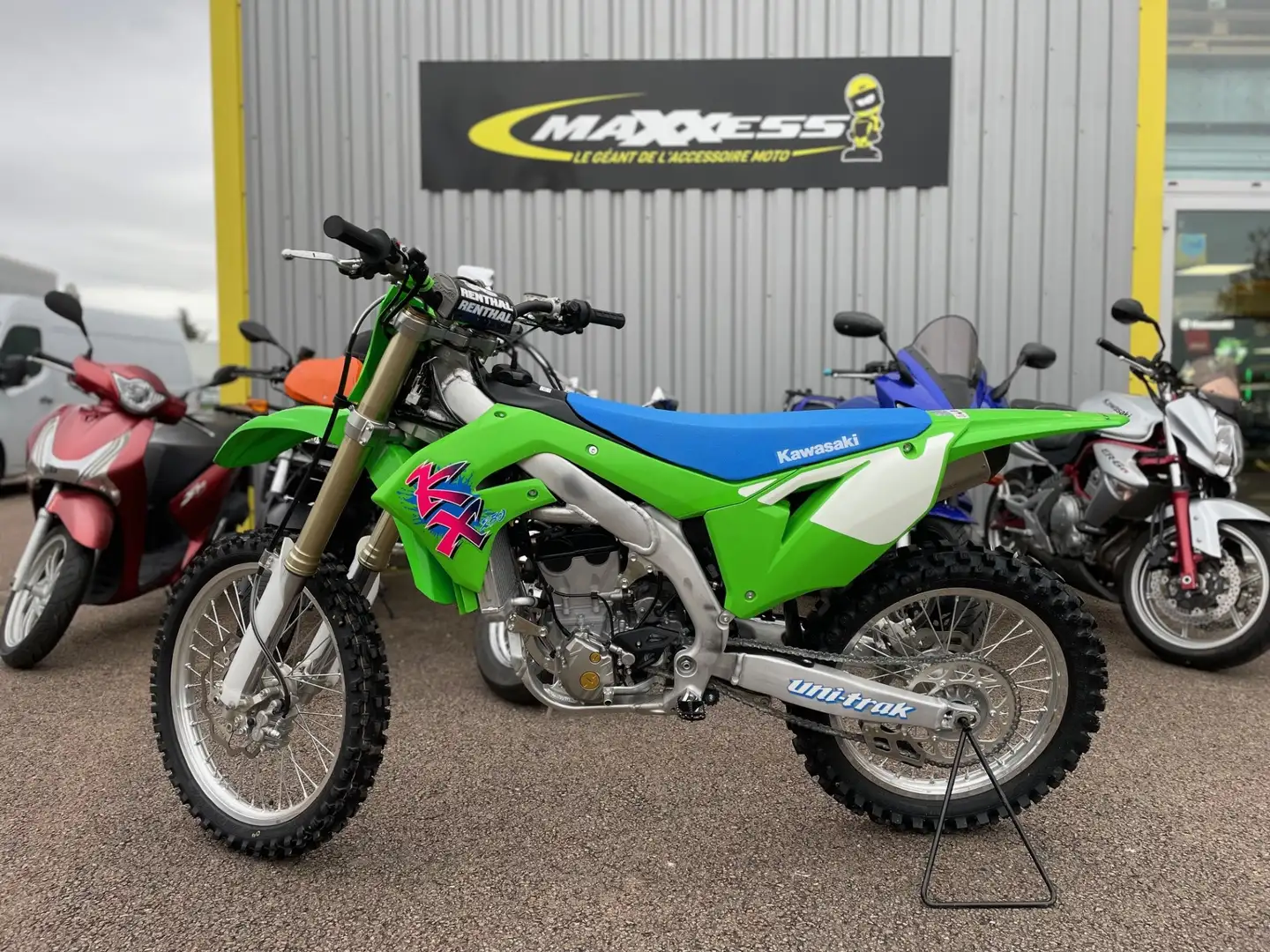 Kawasaki Verde - 1