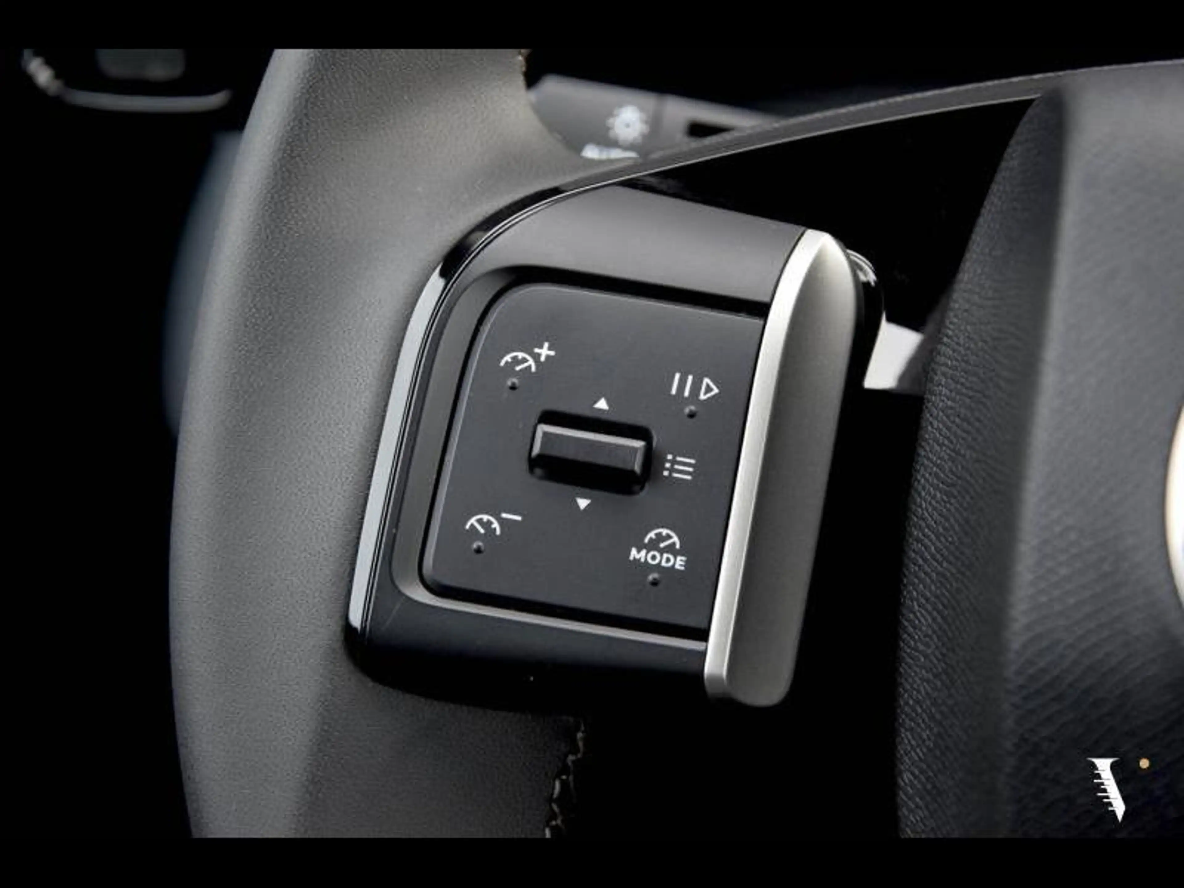 Citroen C3 NAVI | CARPLAY | CAMERA — photo 8