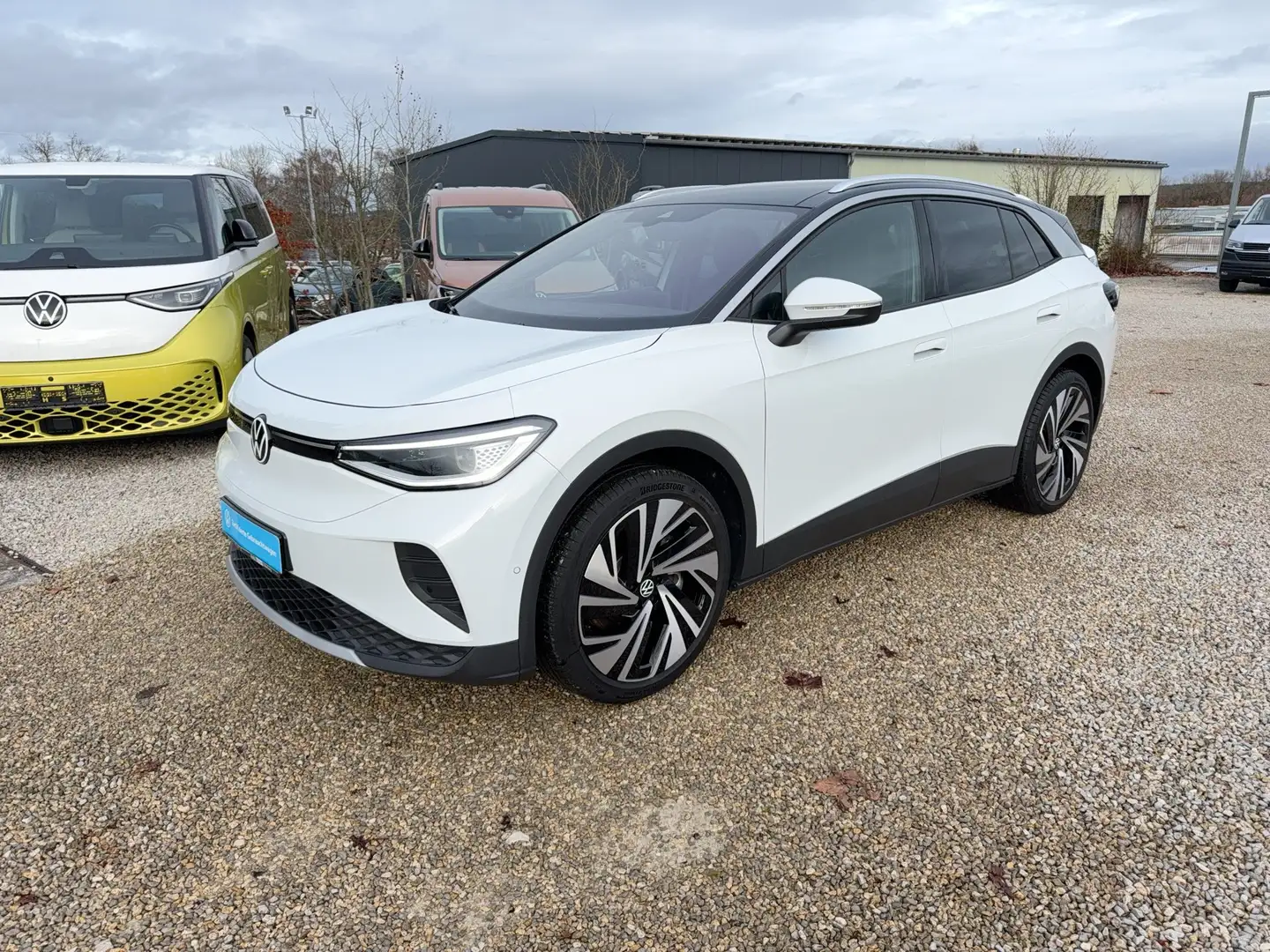 Volkswagen ID.4 .4 Pro Matrix/Pano/CCS/CarPlay/AHK/360/ACC/HUD Weiß - 2