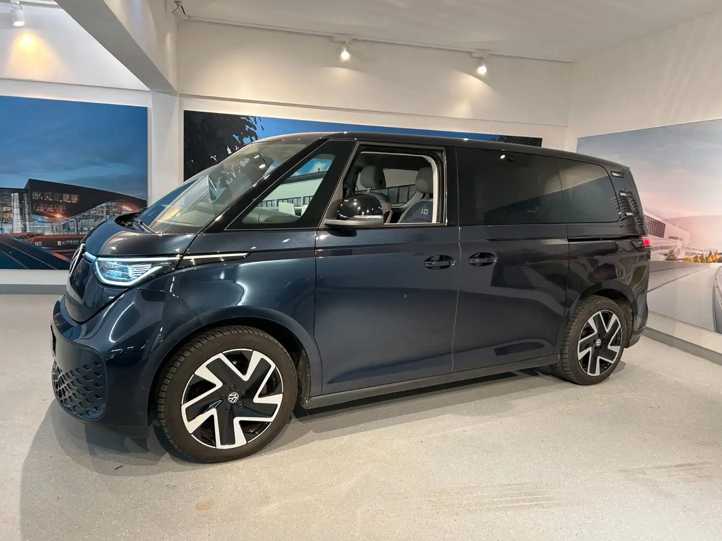 Volkswagen ID. Buzz Pro AHK Navi Top Version, zusätzliche WR Blau - 2