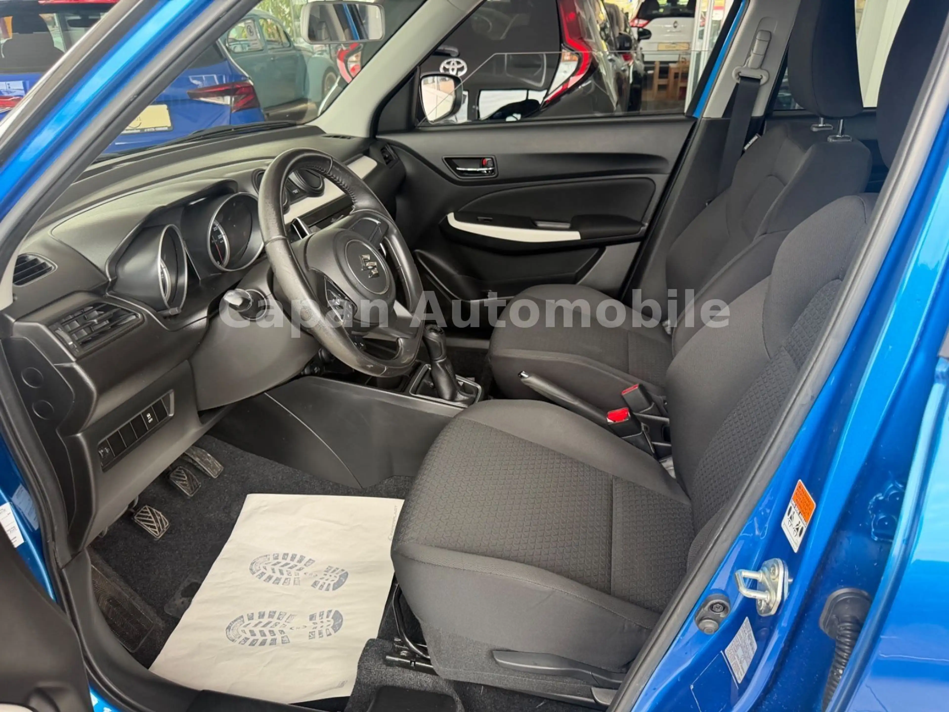 Suzuki Swift Club Scheckheft/Klima/Tüv.Neu/EURO6 — photo 13