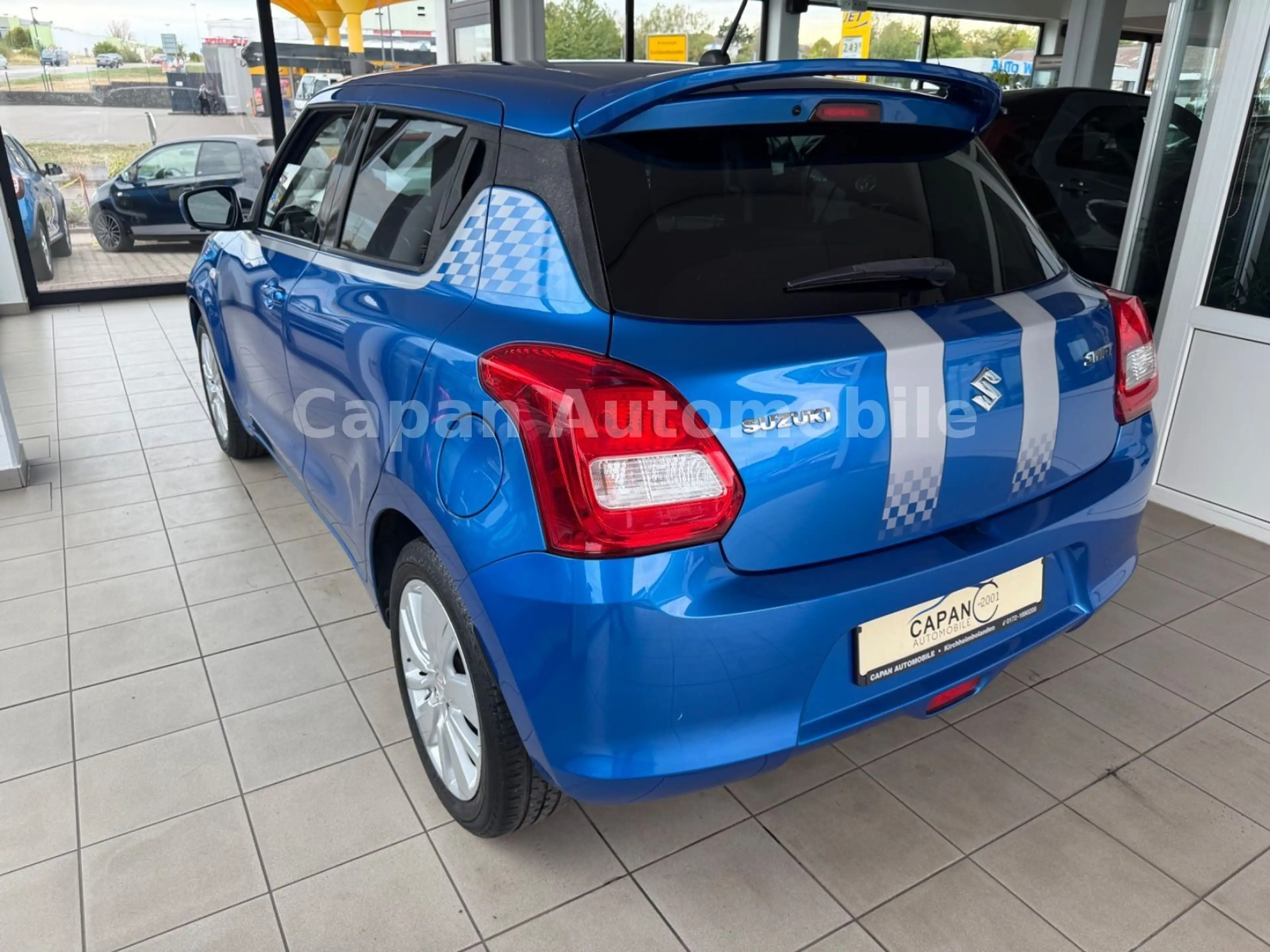 Suzuki Swift Club Scheckheft/Klima/Tüv.Neu/EURO6 — photo 4