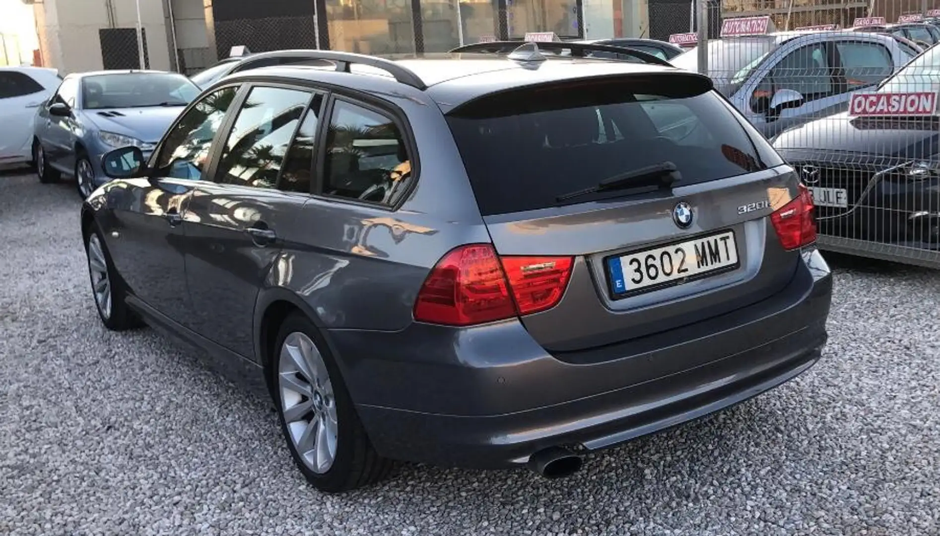 BMW 120 120i Gris - 2