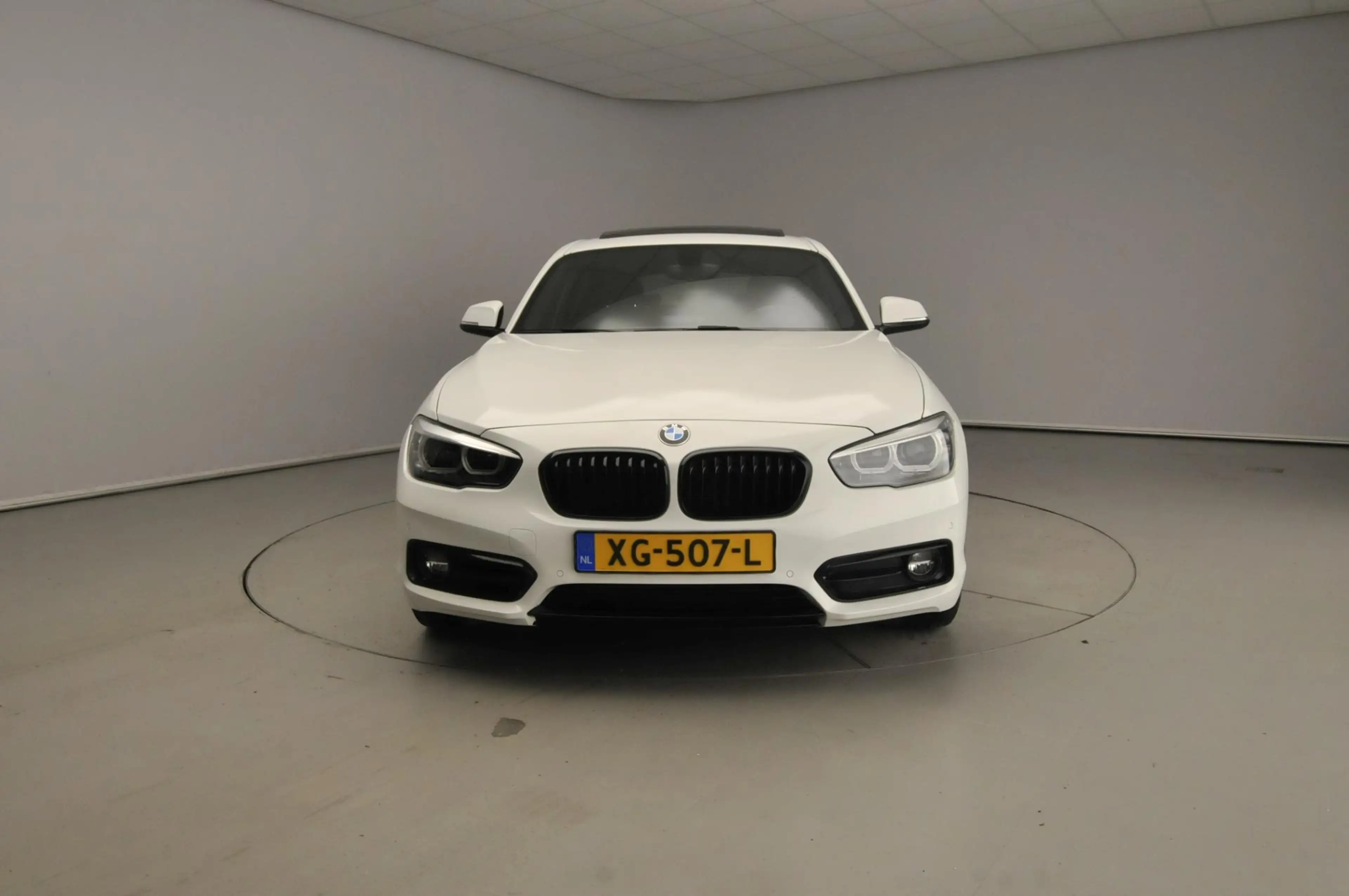 BMW 118 1 Serie 5-deurs 118i Automaat / Schuifdak / Getint — photo 5